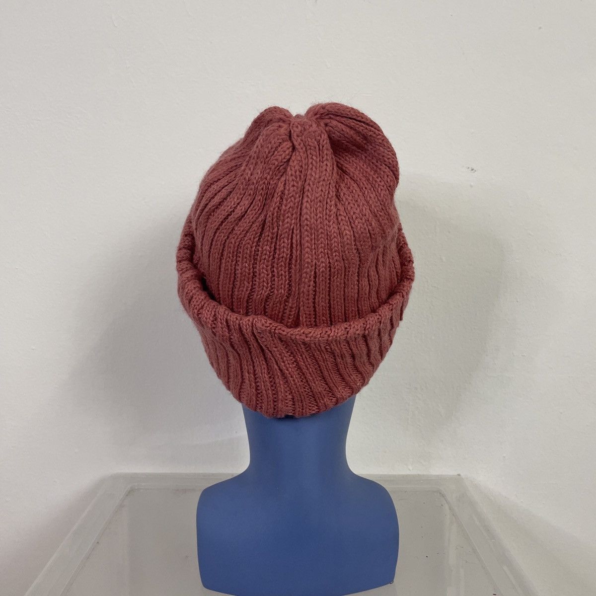 Burberry Vintage Burberry Embroidery Logo Beanie Hats Size ONE SIZE - 3 Thumbnail