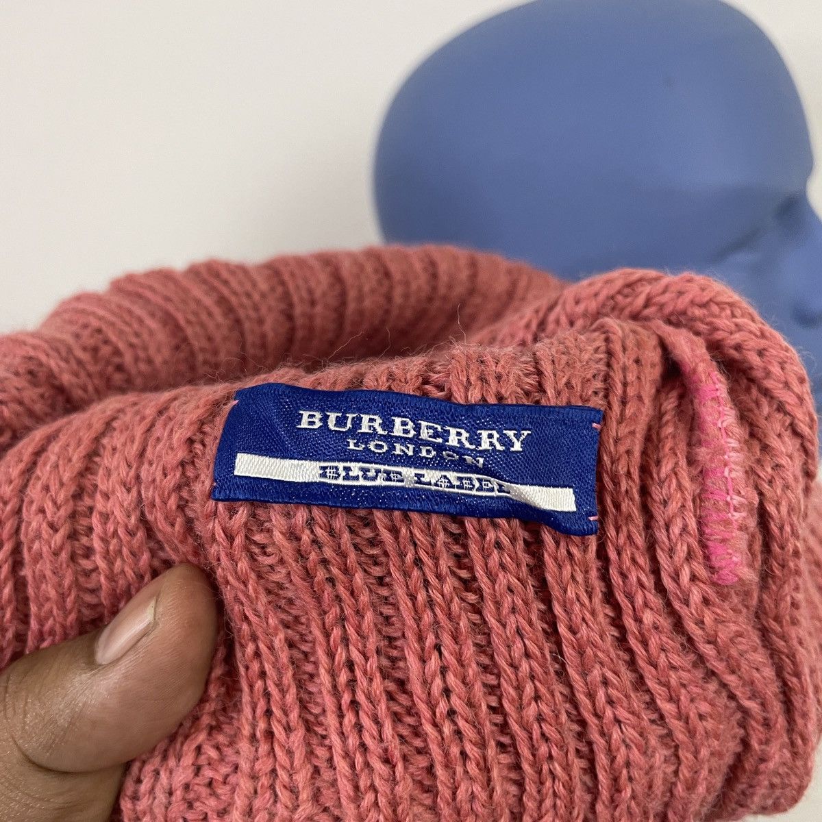 Burberry Vintage Burberry Embroidery Logo Beanie Hats Size ONE SIZE - 5 Thumbnail