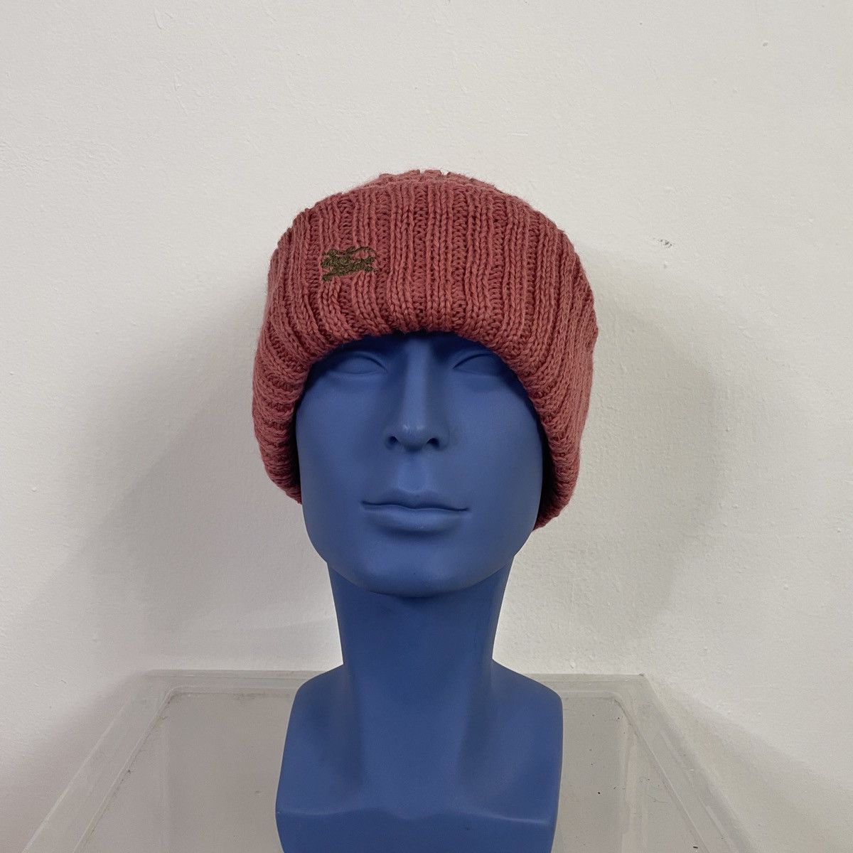 Burberry Vintage Burberry Embroidery Logo Beanie Hats Size ONE SIZE - 1 Thumbnail
