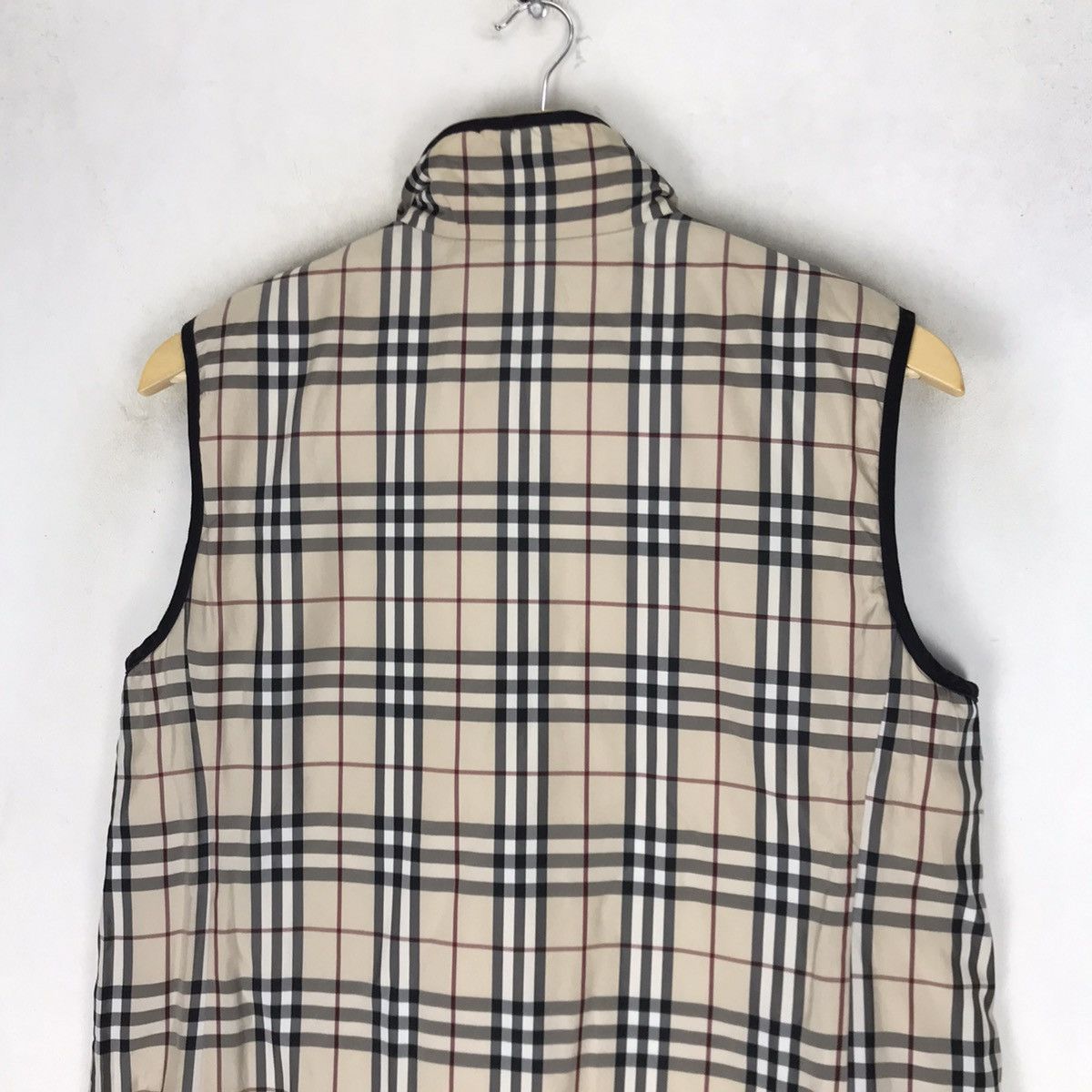 Burberry Burberry London Reversible Nova Check Quilted Vests Size US XS / EU 42 / 0 - 17 Thumbnail