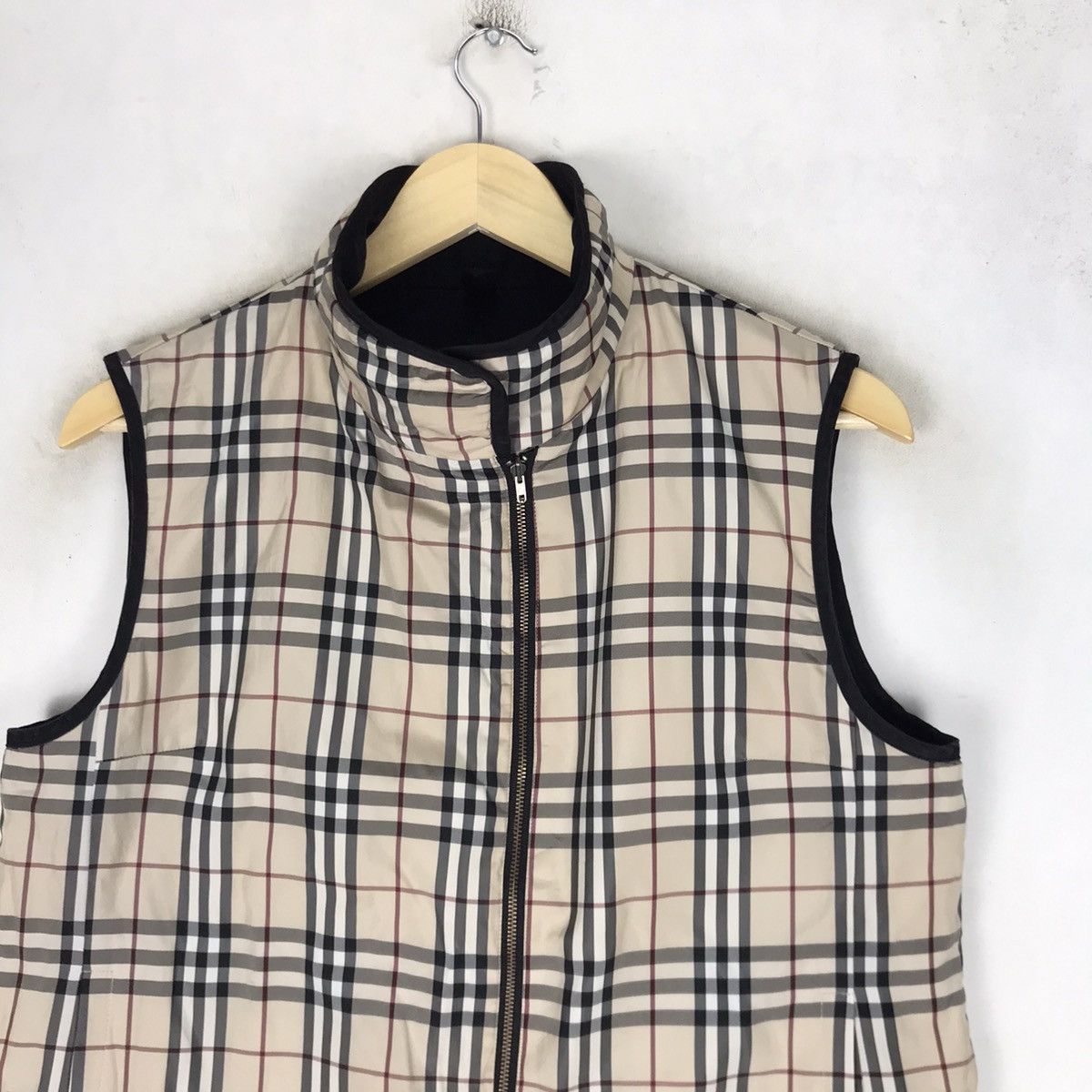Burberry Burberry London Reversible Nova Check Quilted Vests Size US XS / EU 42 / 0 - 13 Thumbnail