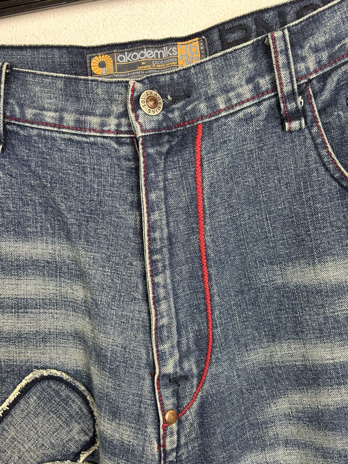 Akademiks 00s Vintage Akademiks Crazy Patchwork Design Denim Jeans Size US 36 / EU 52 - 5 Thumbnail