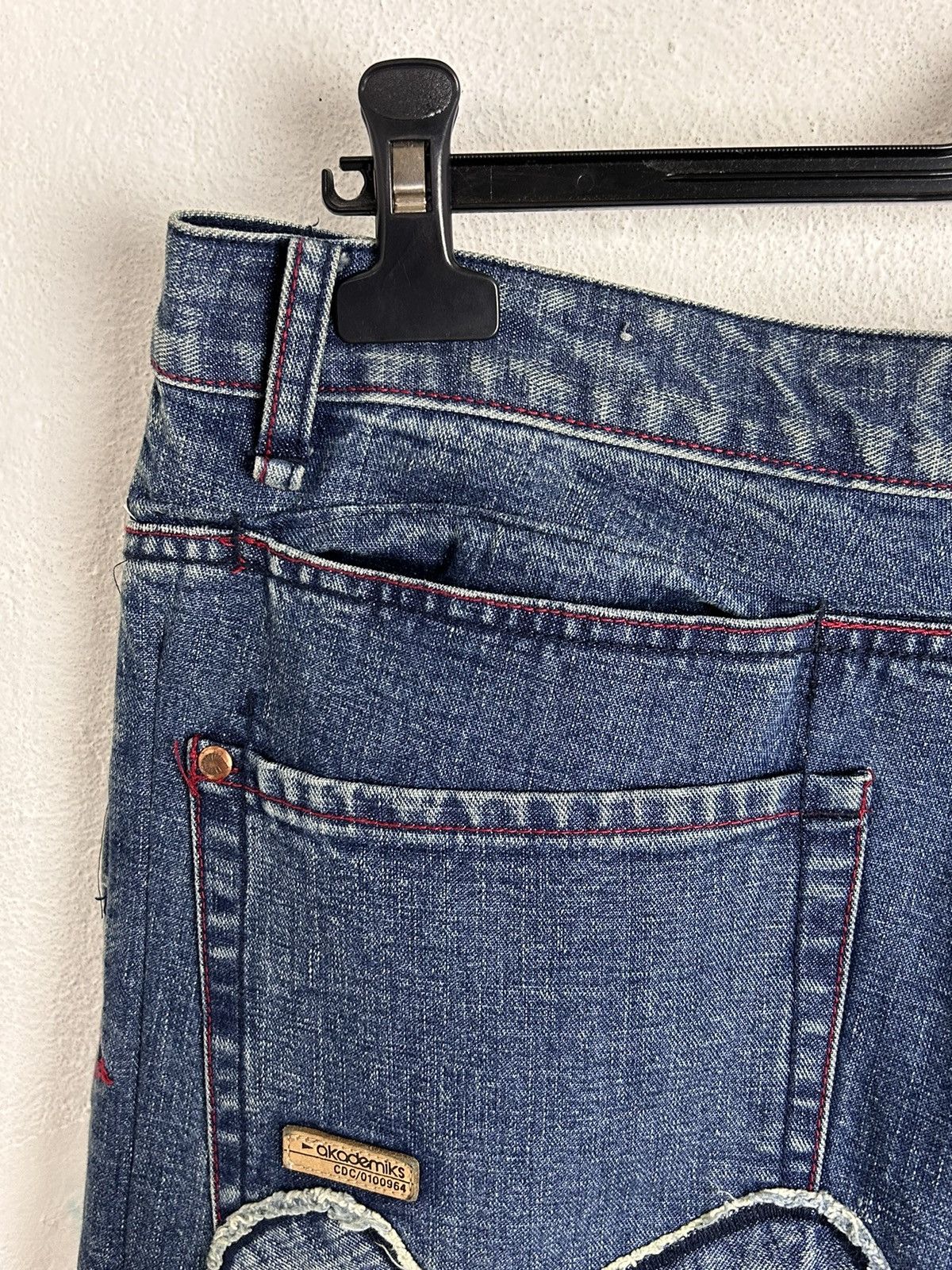 Akademiks 00s Vintage Akademiks Crazy Patchwork Design Denim Jeans Size US 36 / EU 52 - 17 Thumbnail