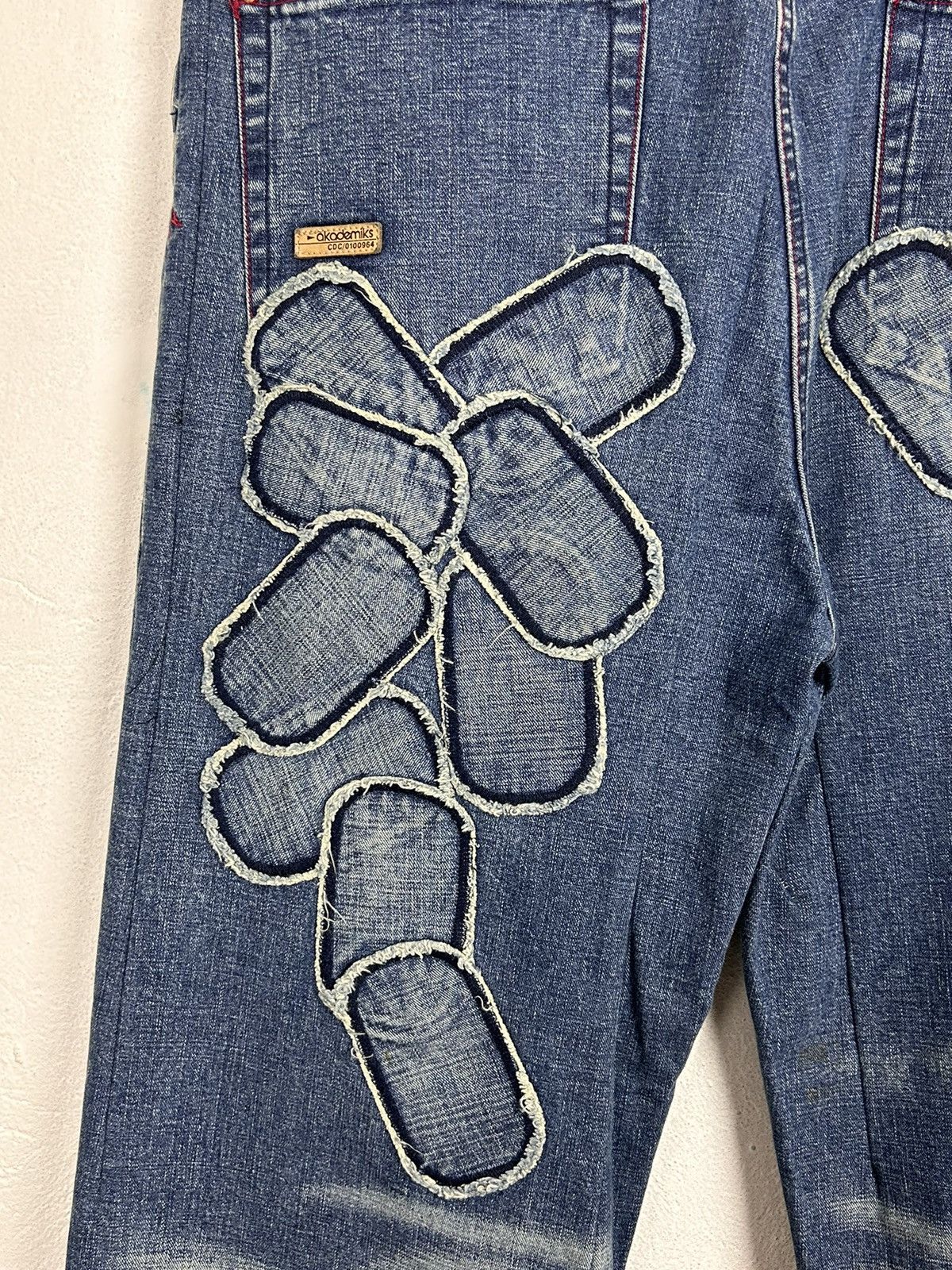Akademiks 00s Vintage Akademiks Crazy Patchwork Design Denim Jeans Size US 36 / EU 52 - 12 Thumbnail
