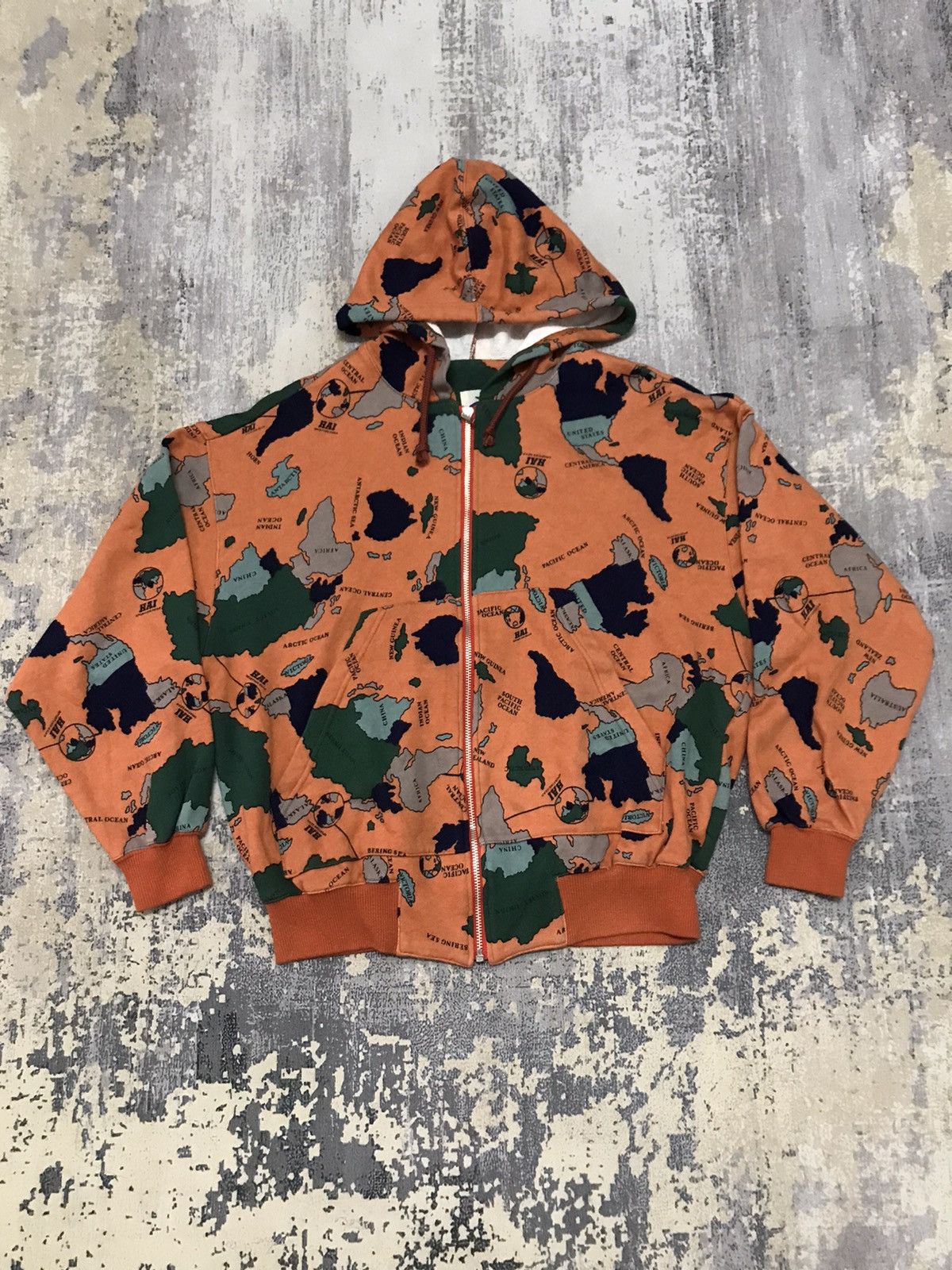 Hai Sporting Gear × Issey Miyake × Japanese Brand Vintagw Hai Sporting Gear Issey Miyake Over Print Hoodie Size US M / EU 48-50 / 2 - 1 Thumbnail