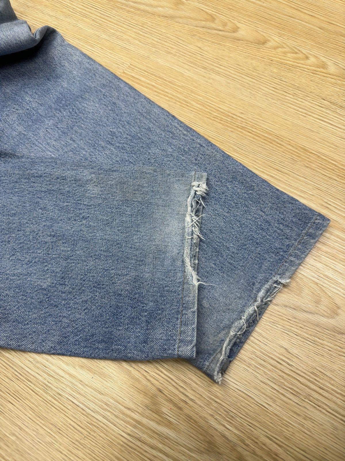 EDWIN INTERNATIONAL BASIC DISTRESSED DENIM-J724