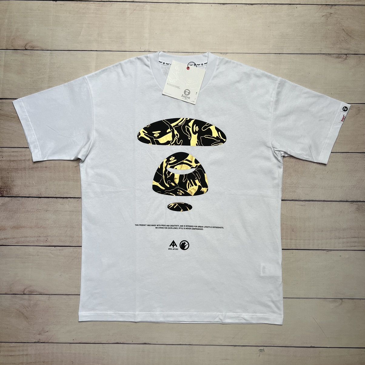 Aape Aape Bathing Ape Bape Tshirt Moon Face Tee White Size US L / EU 52-54 / 3 - 2 Thumbnail