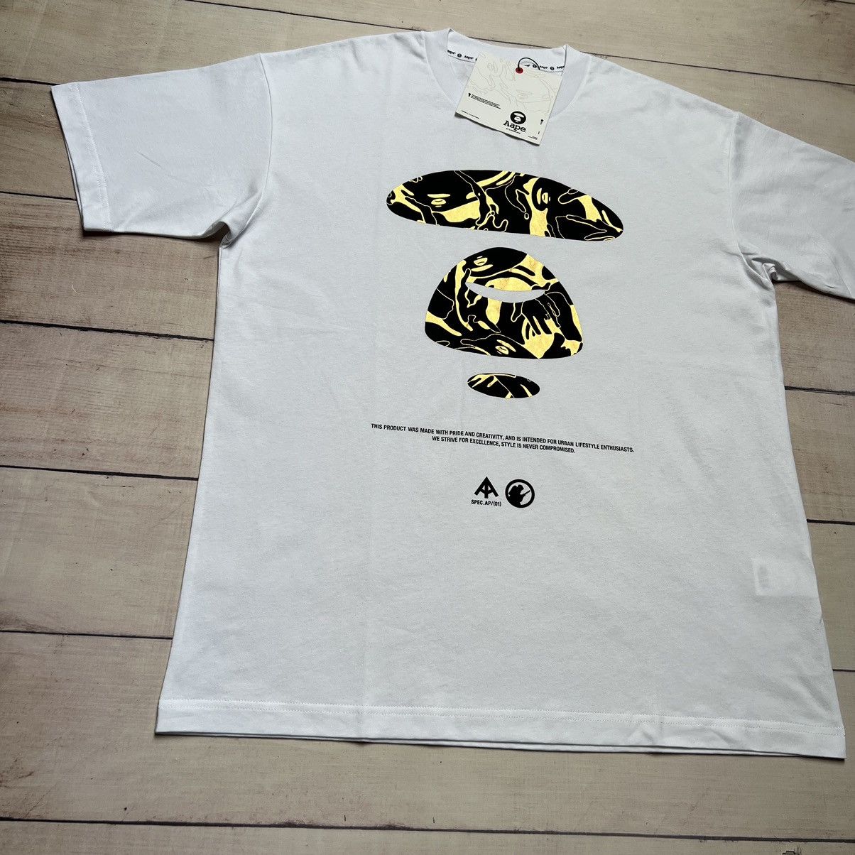 Aape Aape Bathing Ape Bape Tshirt Moon Face Tee White Size US L / EU 52-54 / 3 - 4 Thumbnail