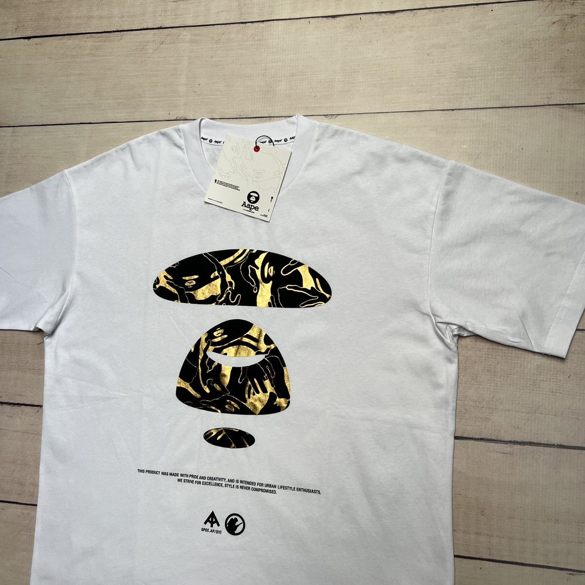 Aape Aape Bathing Ape Bape Tshirt Moon Face Tee White Size US L / EU 52-54 / 3 - 5 Thumbnail