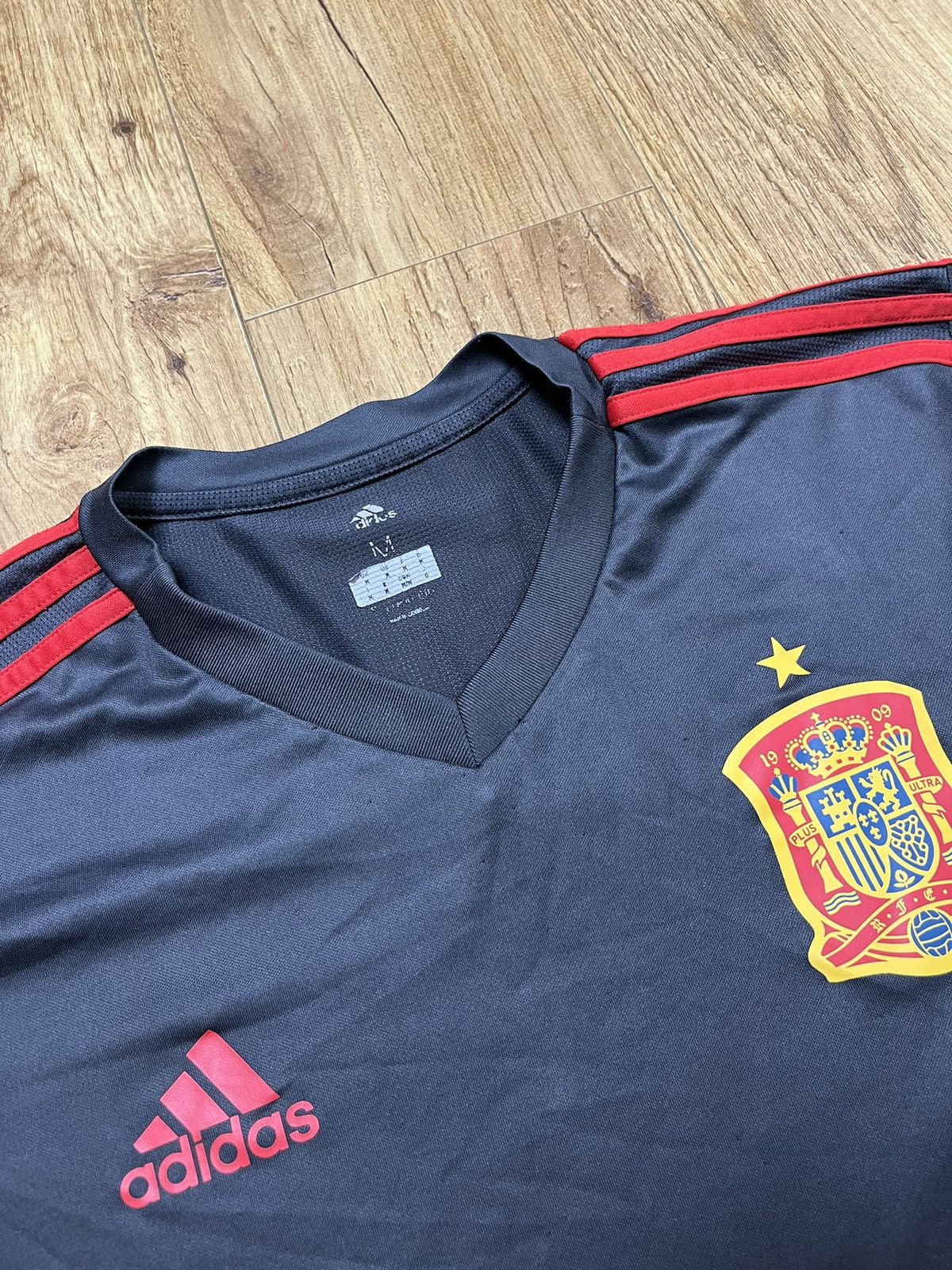 Adidas Adidas Spain National Team 2018-2019 Training Jersey Size US M / EU 48-50 / 2 - 3 Thumbnail