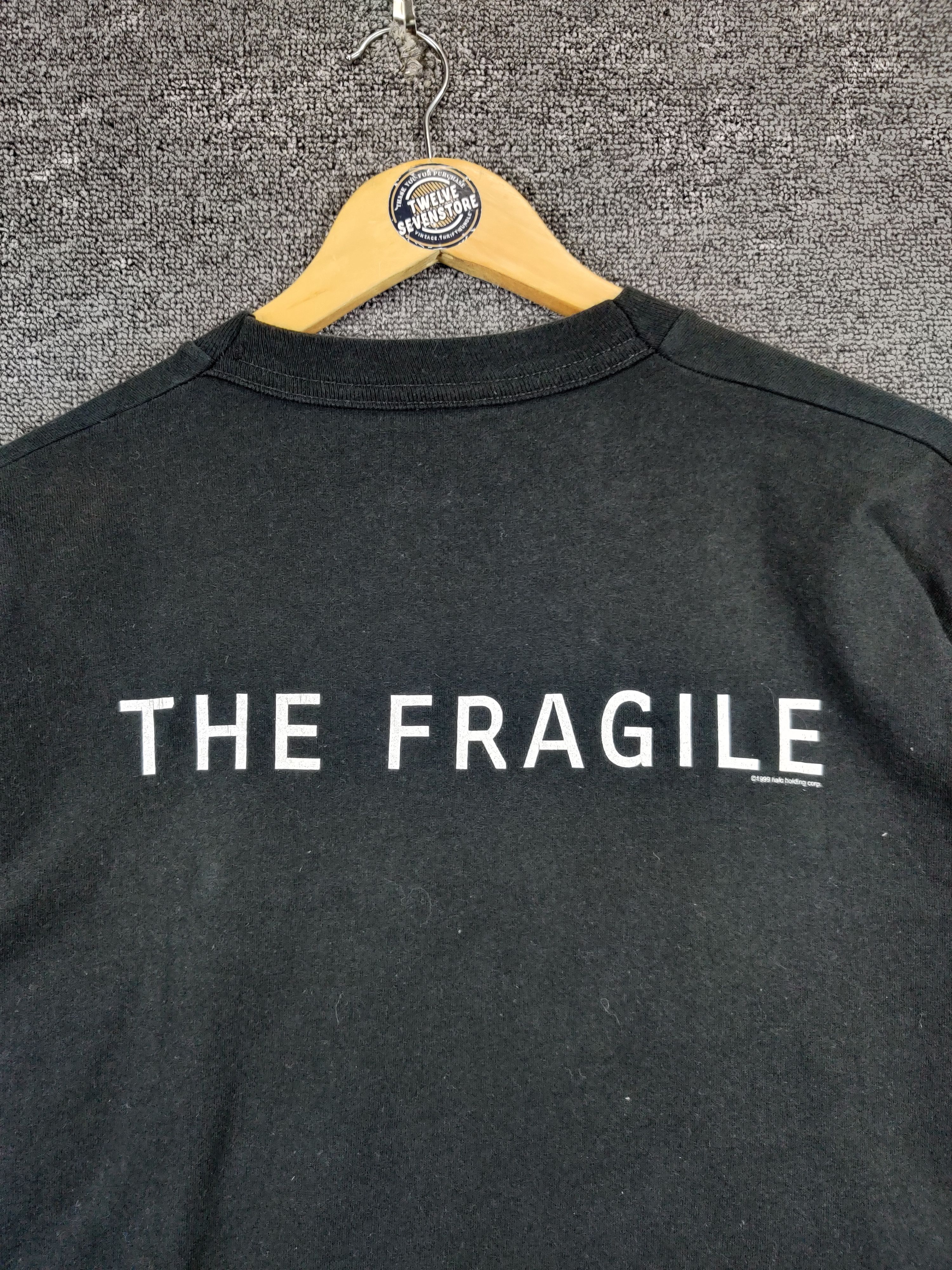 Band Tees Vintage Nin Inch Nails The Fragile Band Tee Tshirt Size US L / EU 52-54 / 3 - 9 Thumbnail