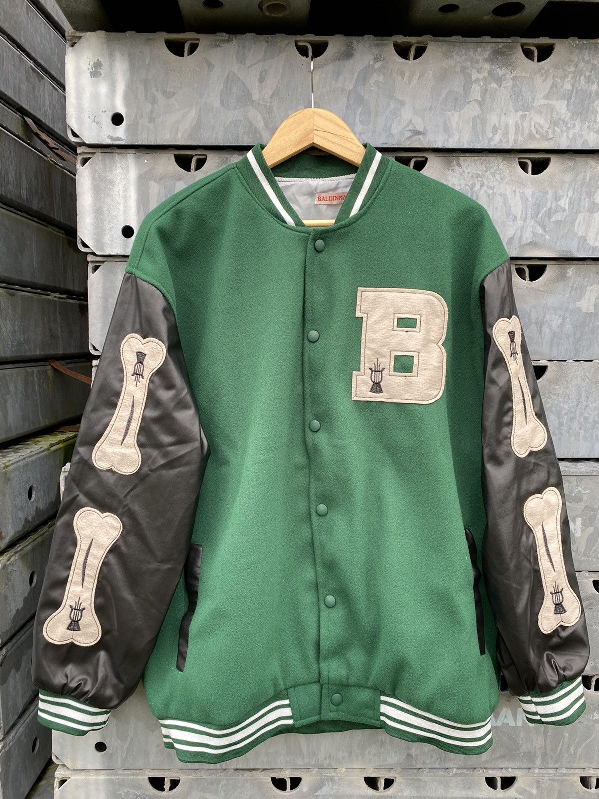 Japanese Brand Skeleton Bone Patchwork Varsity Leather Jacket Size US XXL / EU 58 / 5 - 1 Thumbnail