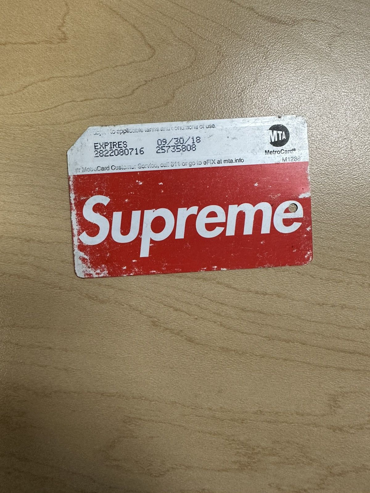 Supreme rare supreme x mta metro card | Grailed