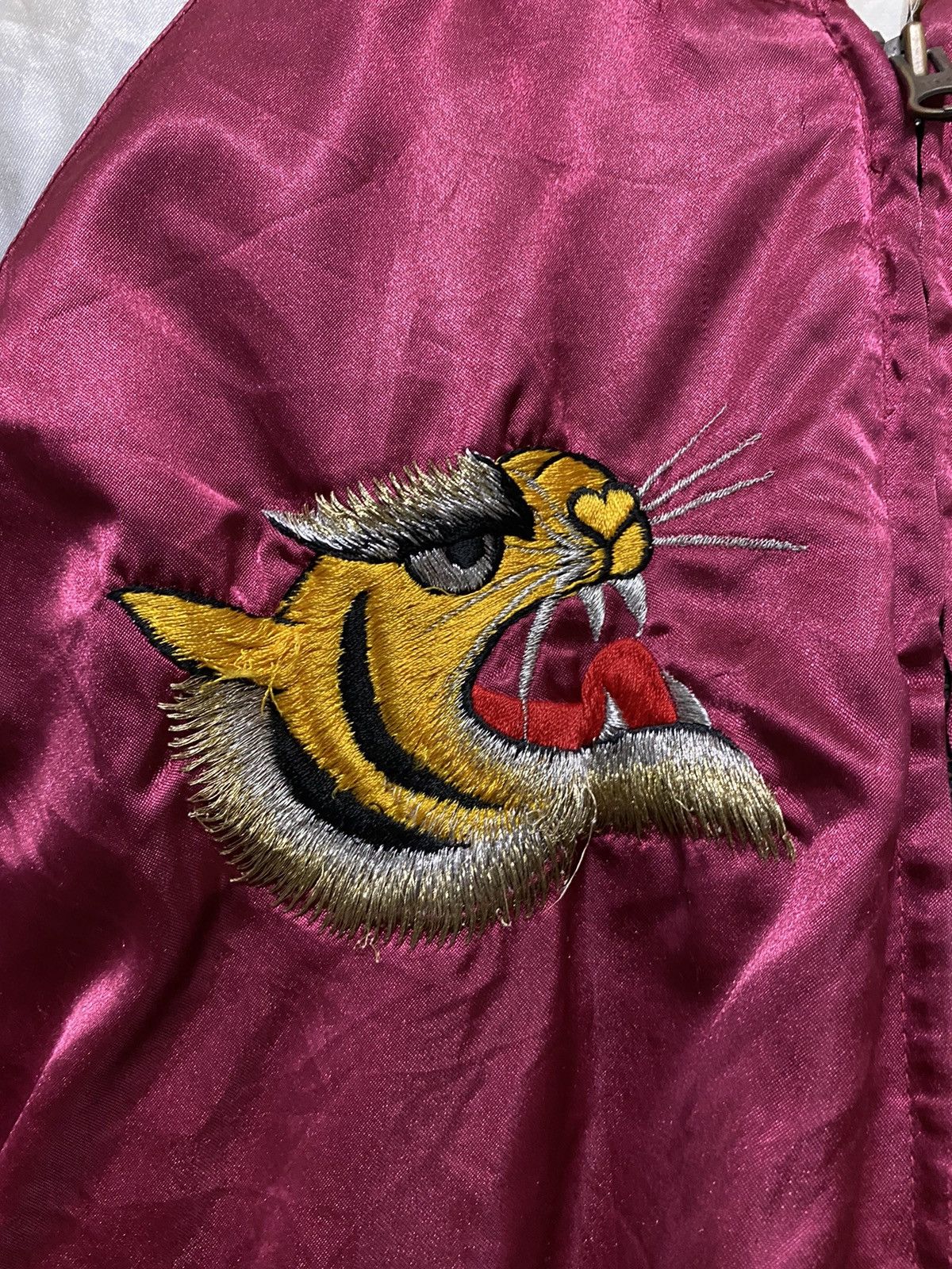 Japanese Brand Vintage Sukajan Souvenir Satin Embroidery Style Tiger Geisha Size US XL / EU 56 / 4 - 7 Thumbnail