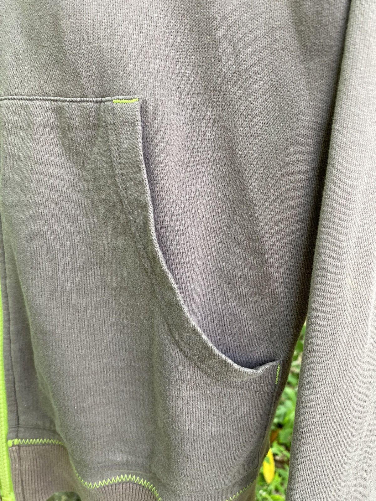 Converse Converse Sweatshirt Hoodie Zip Up Travis Scott Colour Style Size US L / EU 52-54 / 3 - 4 Thumbnail
