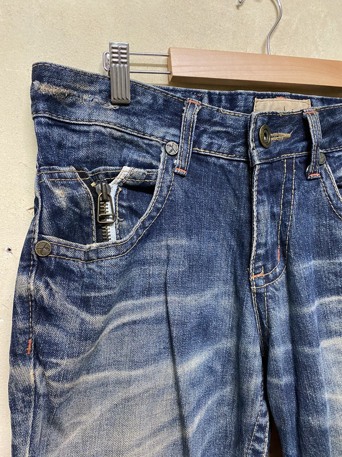 Japanese Brand Vintage LOLITA Jeans Embroidery And Zipper Pocket Size US 31 - 3 Thumbnail