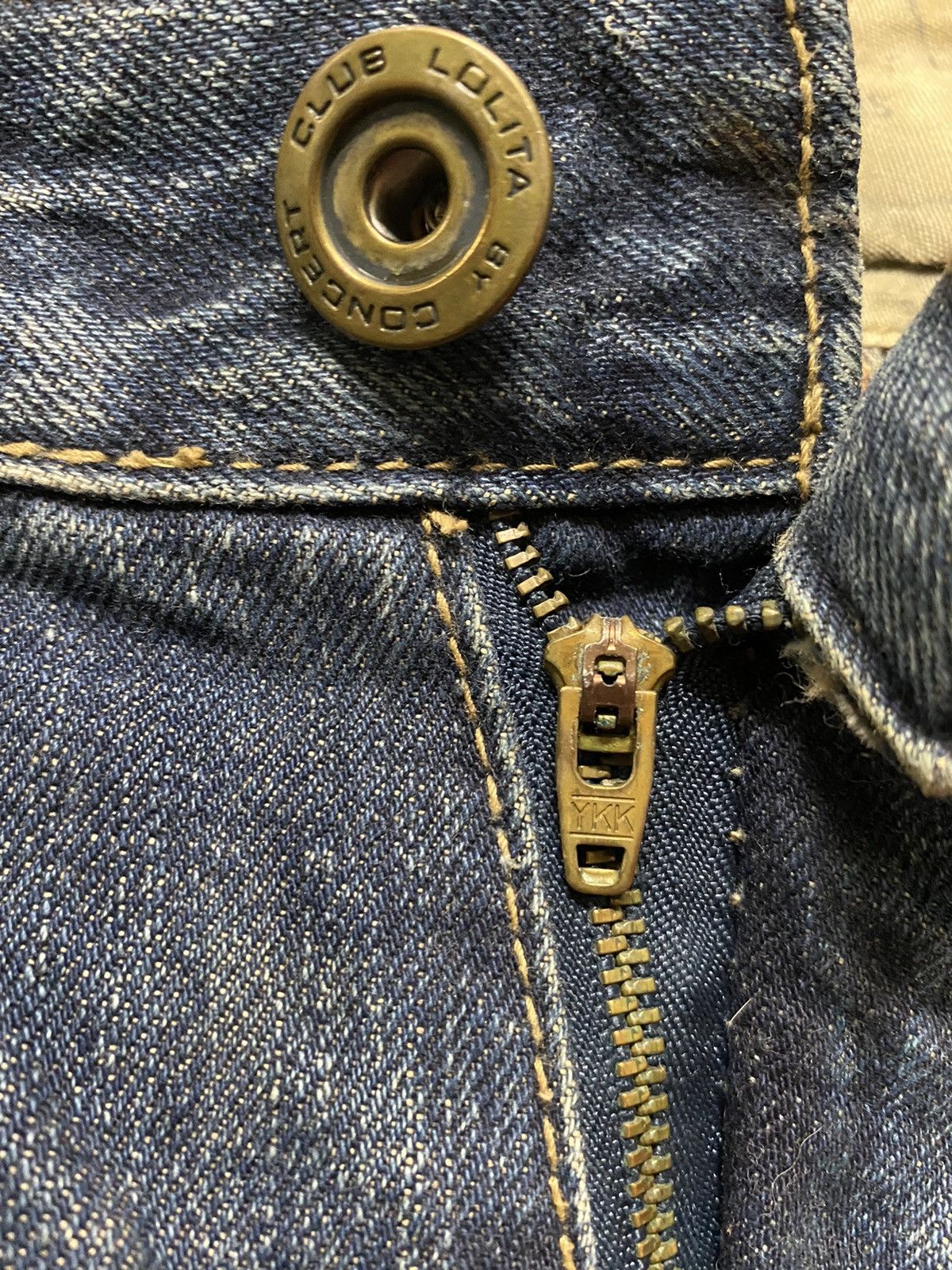 Japanese Brand Vintage LOLITA Jeans Embroidery And Zipper Pocket Size US 31 - 7 Thumbnail