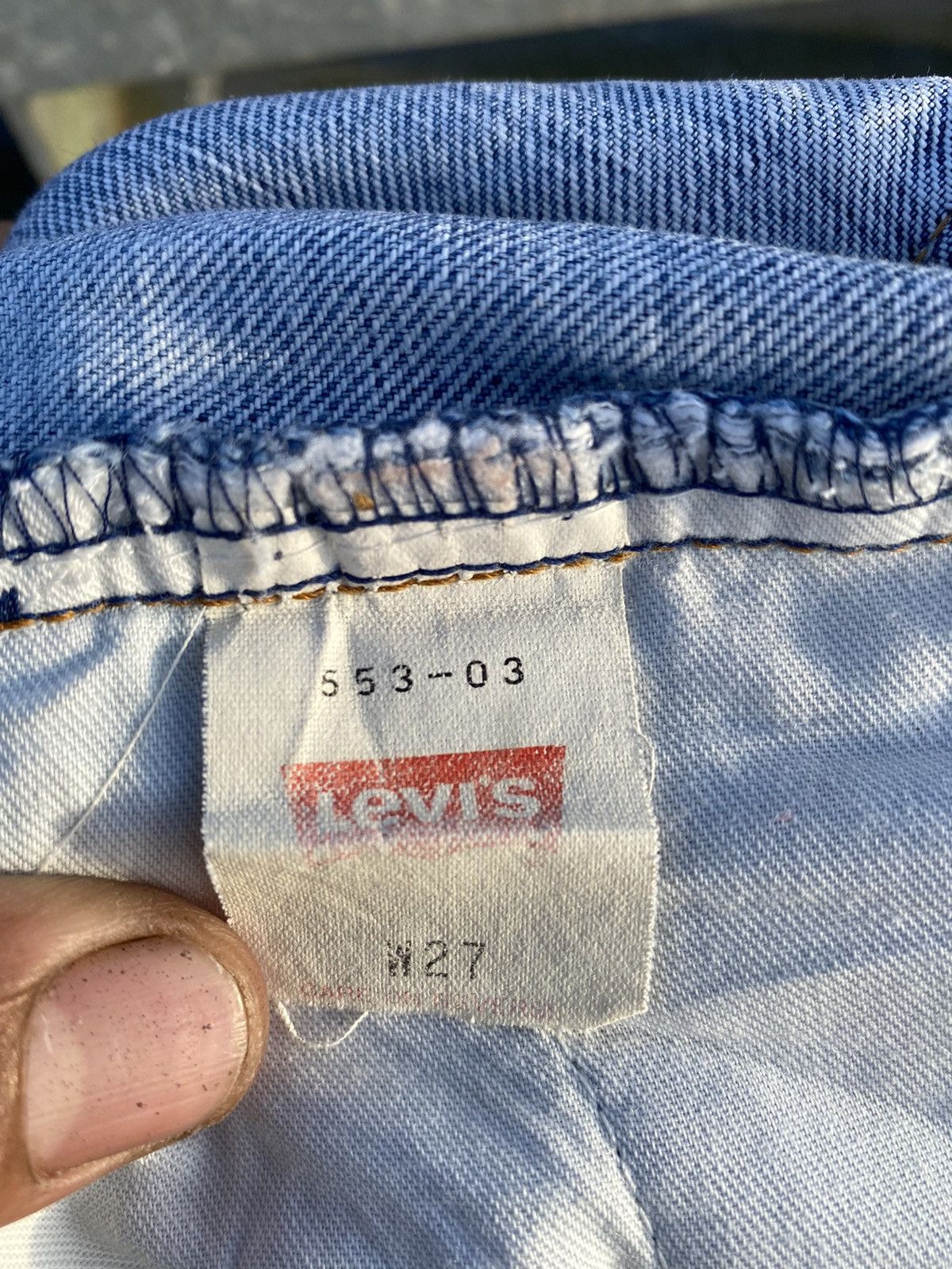 Levi's Vintage THRASHED LEVIS 553 Blue Distressed Jeans Size US 30 / EU 46 - 8 Thumbnail