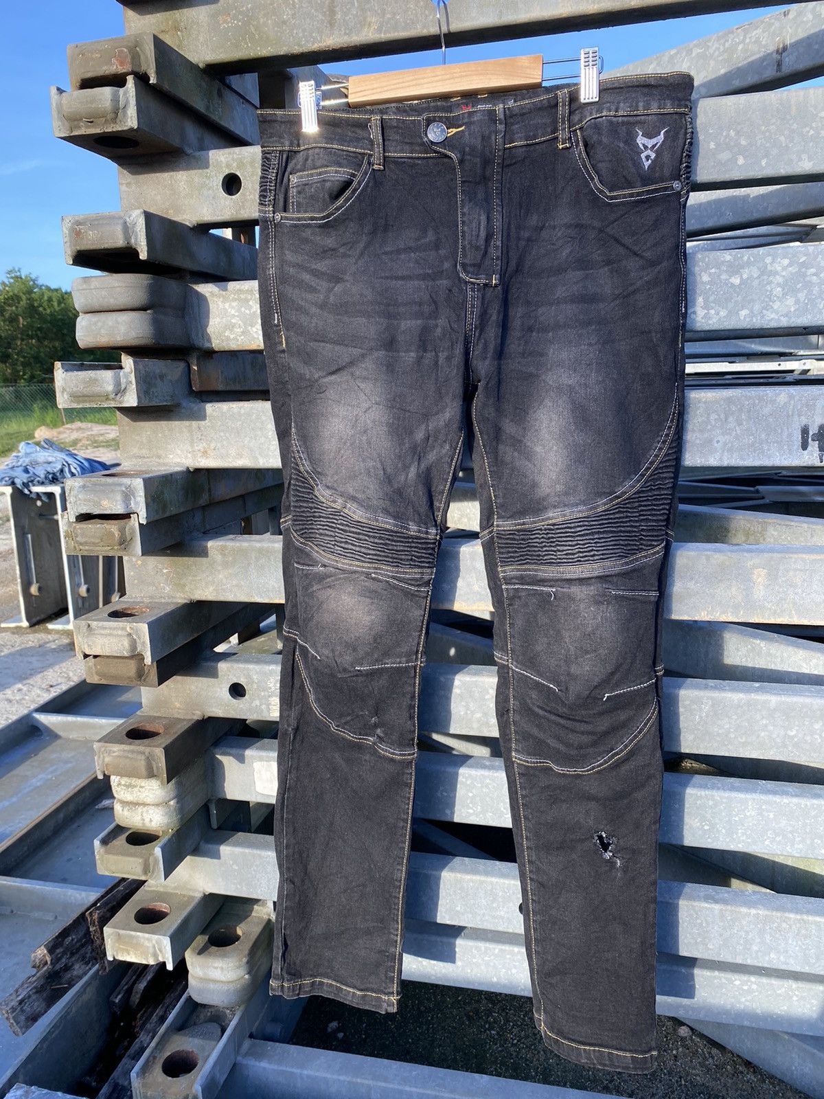 Japanese Brand THRASHED MOTO CENTRIC Biker Denim Pants Size US 34 / EU 50 - 1 Thumbnail