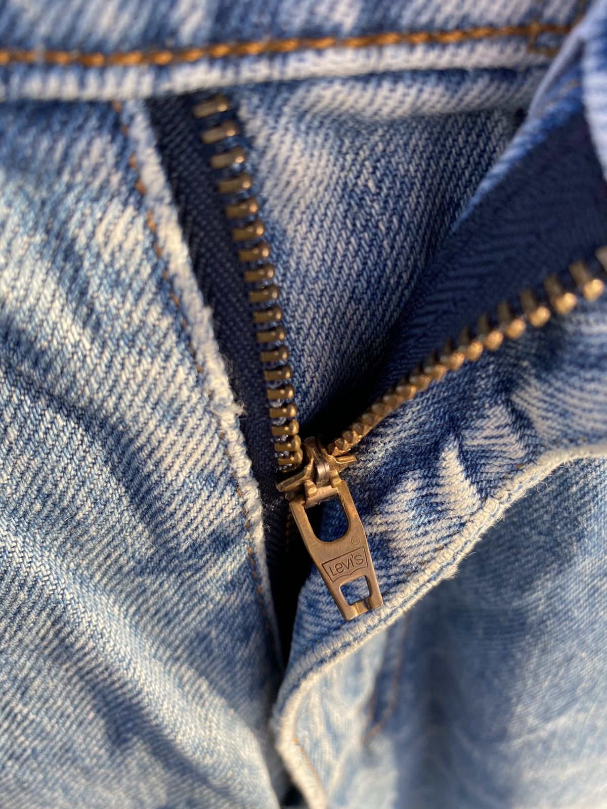 Levi's Vintage THRASHED LEVIS 501 Blue Distressed Denim Size US 30 / EU 46 - 7 Thumbnail