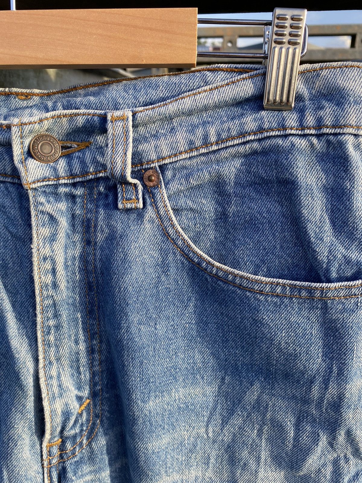 Levi's Vintage THRASHED LEVIS 501 Blue Distressed Denim Size US 30 / EU 46 - 3 Thumbnail