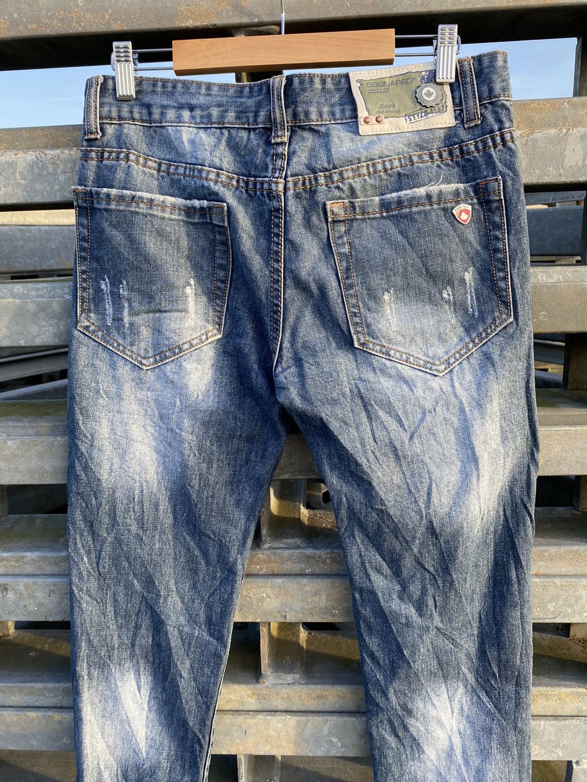 Dsquared2 Vintage Dsquared THRASHED Distressed Denim Jeans Size US 30 / EU 46 - 6 Thumbnail