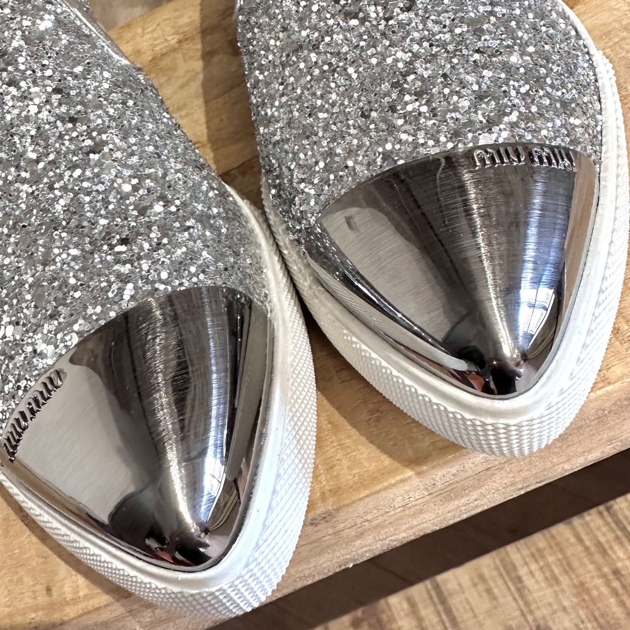 Miu Miu Miu Miu Silver Glitter Pointy Sneakers Size US 6 / IT 36 - 4 Thumbnail