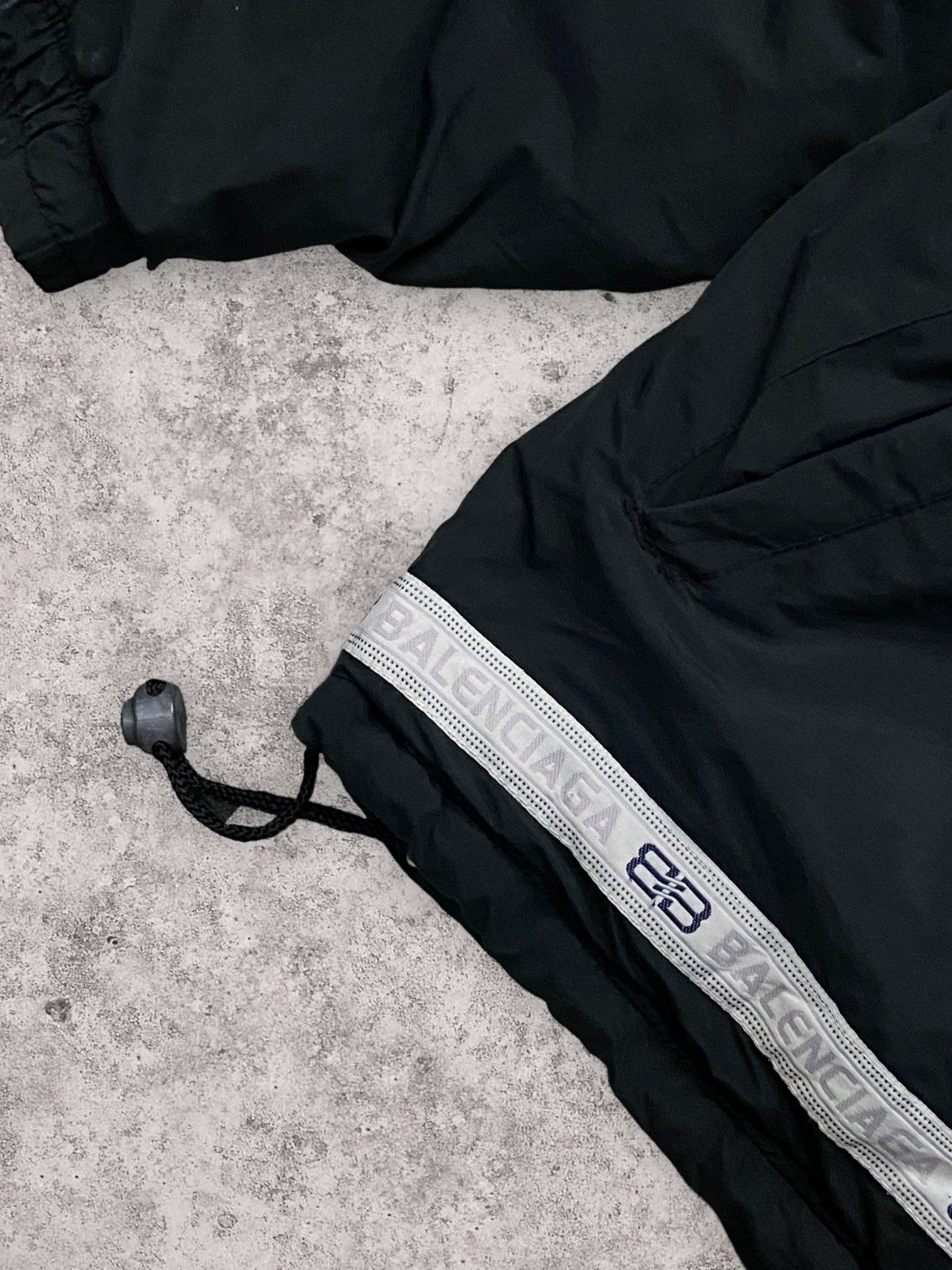 Balenciaga × Vintage Vintage Balenciaga Embroidery Fleece Lined Overdyed Jacket Size US M / EU 48-50 / 2 - 8 Thumbnail