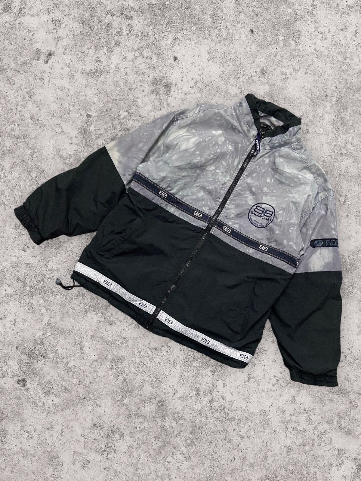 Balenciaga × Vintage Vintage Balenciaga Embroidery Fleece Lined Overdyed Jacket Size US M / EU 48-50 / 2 - 6 Thumbnail