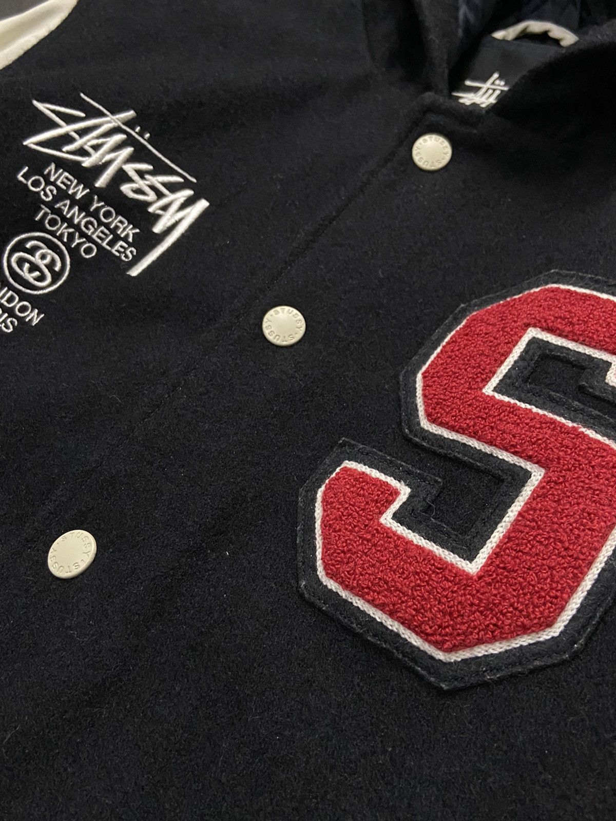 Stussy × Vintage Vintage Stussy International Tour Wool Varsity Jacket Size US S / EU 44-46 / 1 - 12 Thumbnail