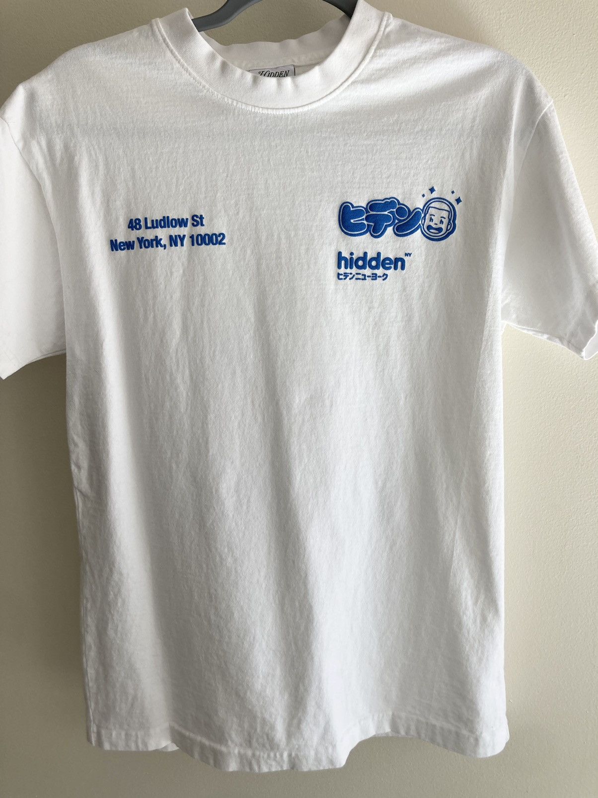 image of Hidden 2021 Pop-Up Exclusive ‘Coffee Shop’ Tee in White, Men's (Size Small)