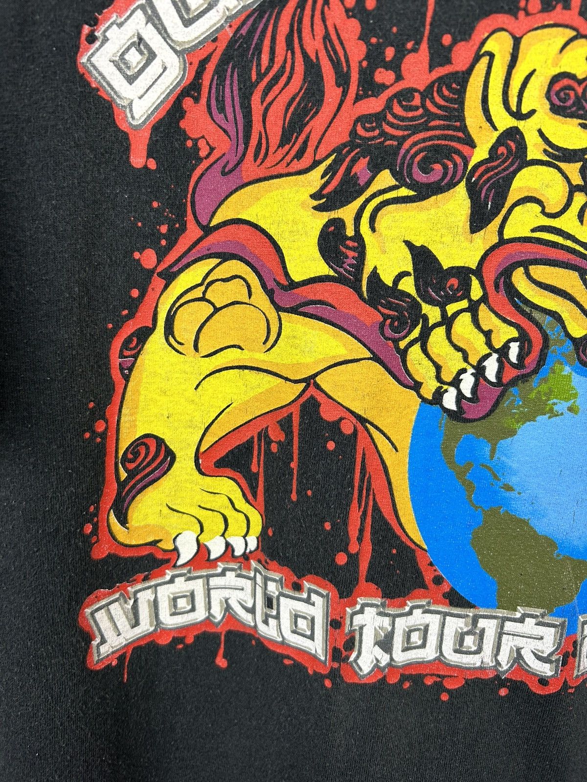 Vintage Gun N Roses Chinese Democracy World Tour 2002 Tee Size US M / EU 48-50 / 2 - 5 Thumbnail