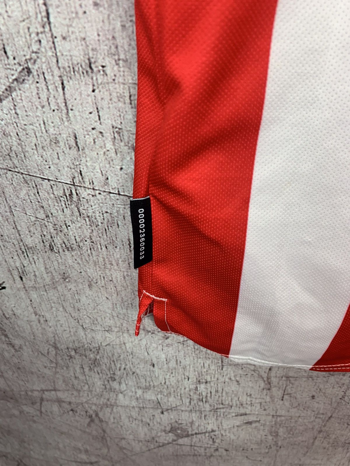 Umbro Umbro Football Soccer PSV Eindhoven Jersey Size US M / EU 48-50 / 2 - 12 Thumbnail