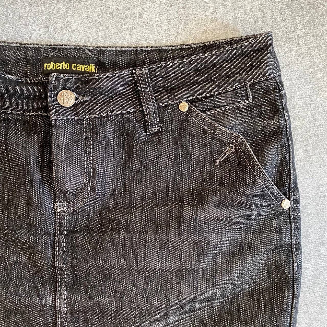 Roberto Cavalli Roberto Cavalli Vintage Y2K Denim Skirt Size 30" / US 8 / IT 44 - 9 Thumbnail