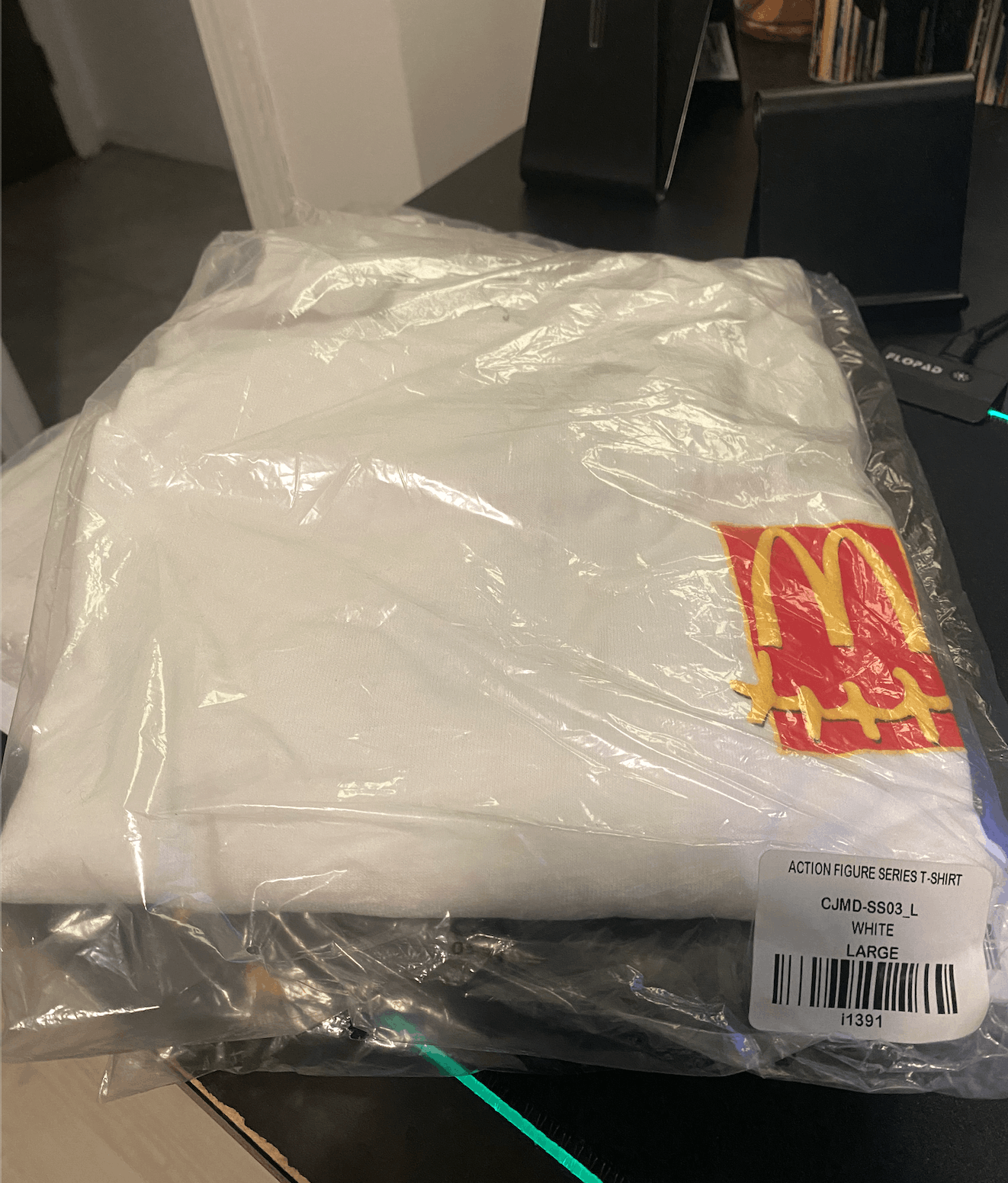 Travis Scott Travis Scott McDonalds Action Figure T-Shirt (White) Large Size US L / EU 52-54 / 3 - 3 Thumbnail