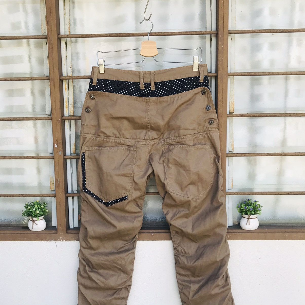 20471120 × Beauty Beast Rare Wrinkled knee distortion pant slimfit double waist Size US 32 / EU 48 - 9 Thumbnail