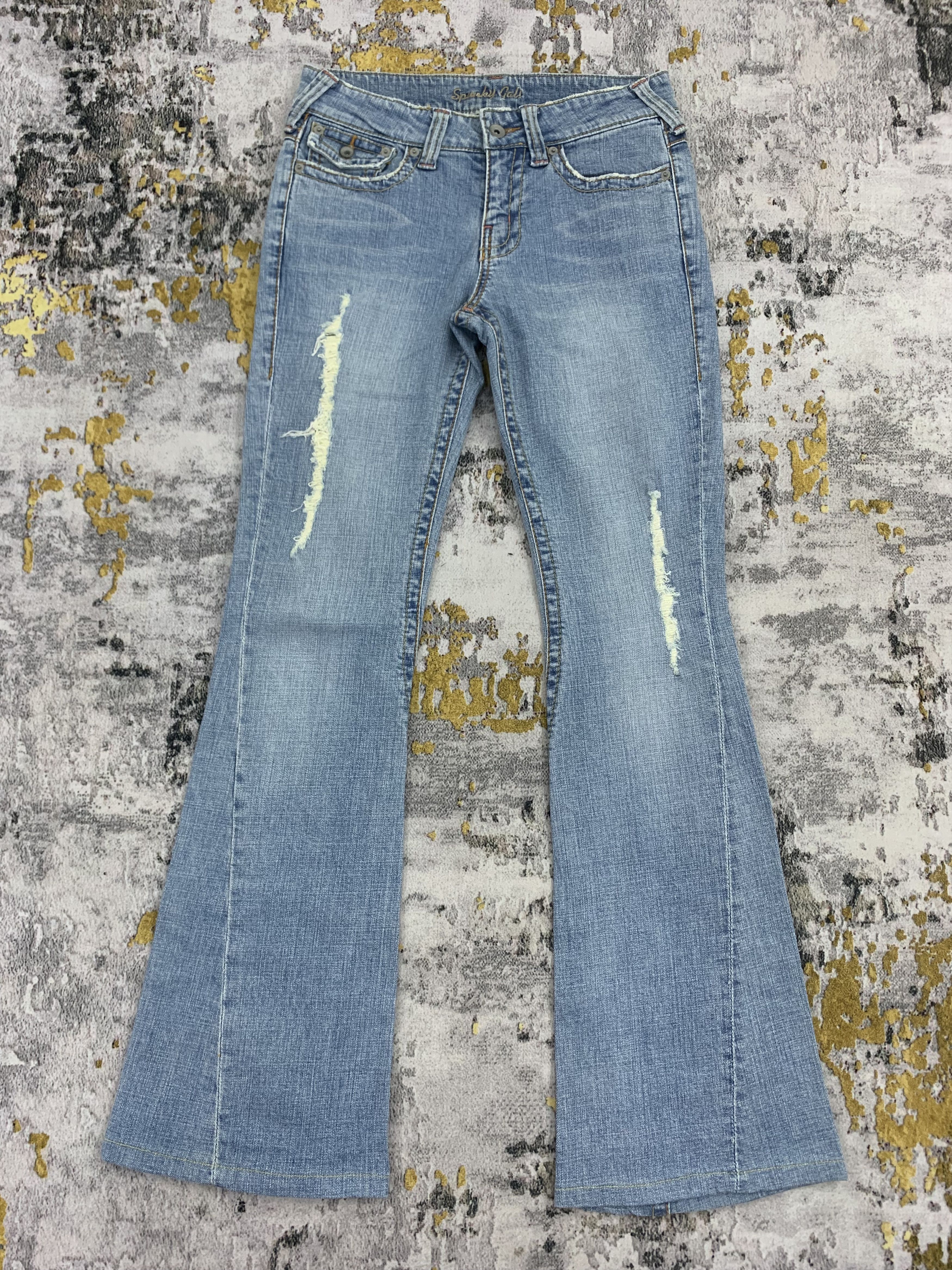 Japanese Brand Light Blue Wash Flare Ripped Jeans Size 27" / US 4 / IT 40 - 1 Thumbnail