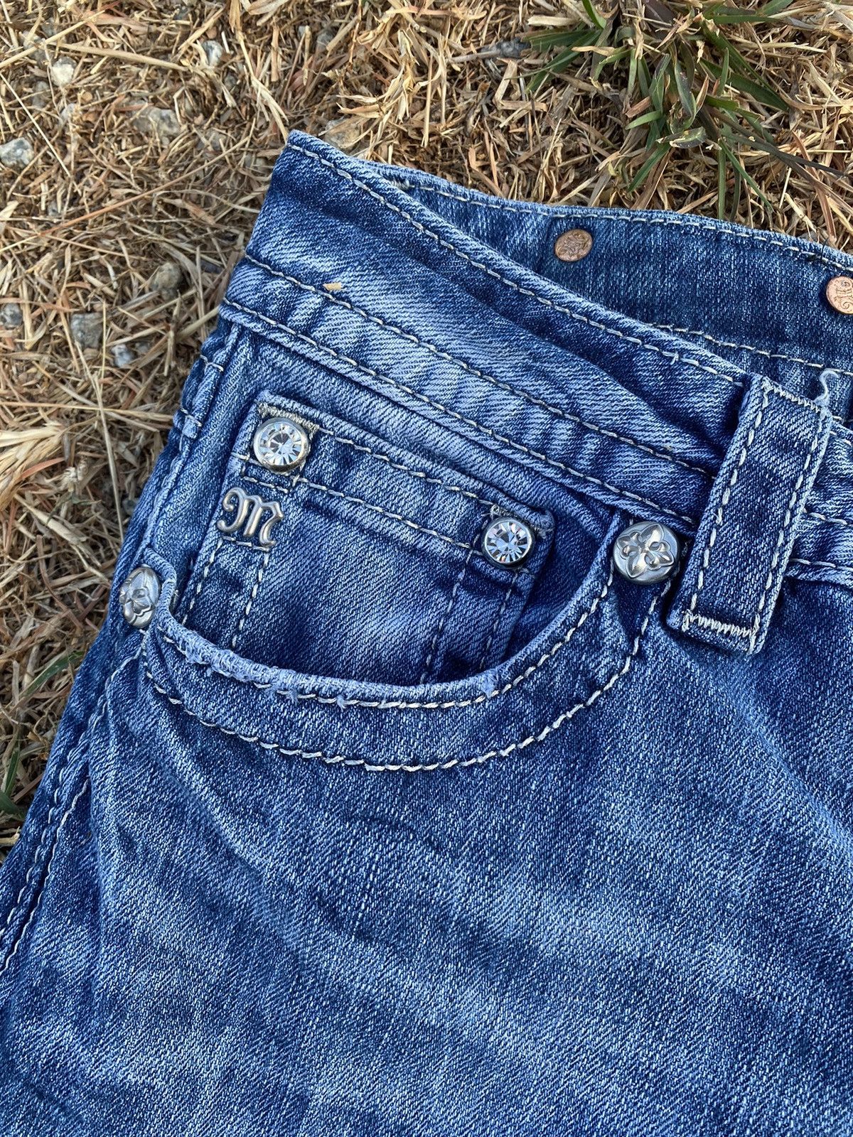 Jean Miss Me Signature-Rise Boot Jeans Size 31" - 7 Thumbnail