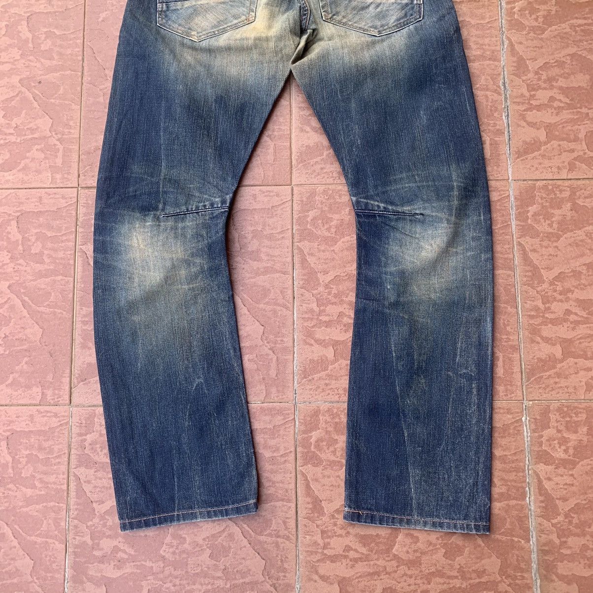 Japanese Brand × Vintage JAPANESE VINTAGE BACK NUMBER CURVED-C LEGS JEANS PANTS Size US 28 / EU 44 - 12 Thumbnail