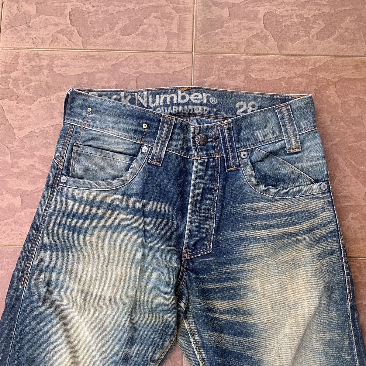 Japanese Brand × Vintage JAPANESE VINTAGE BACK NUMBER CURVED-C LEGS JEANS PANTS Size US 28 / EU 44 - 2 Thumbnail