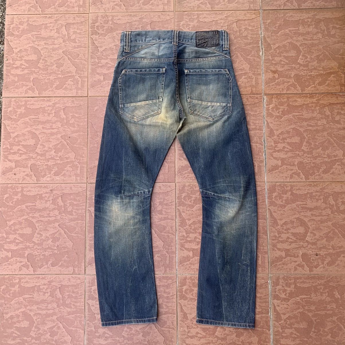Japanese Brand × Vintage JAPANESE VINTAGE BACK NUMBER CURVED-C LEGS JEANS PANTS Size US 28 / EU 44 - 9 Thumbnail