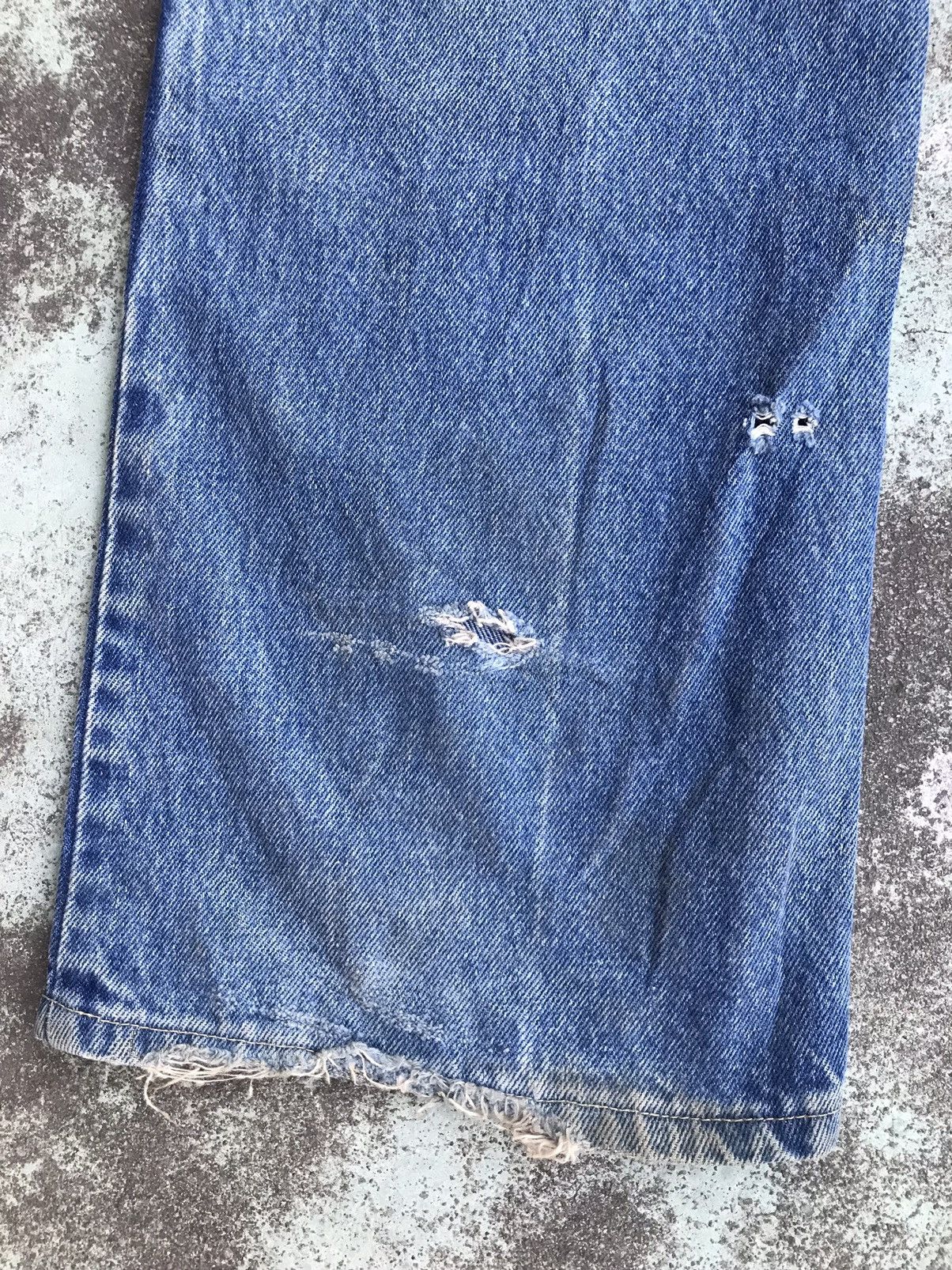 Le Grande Bleu (L.G.B.) × Lee × Vintage Vintage Lee Distressed Flare Jeans Made in USA Size US 34 / EU 50 - 8 Thumbnail