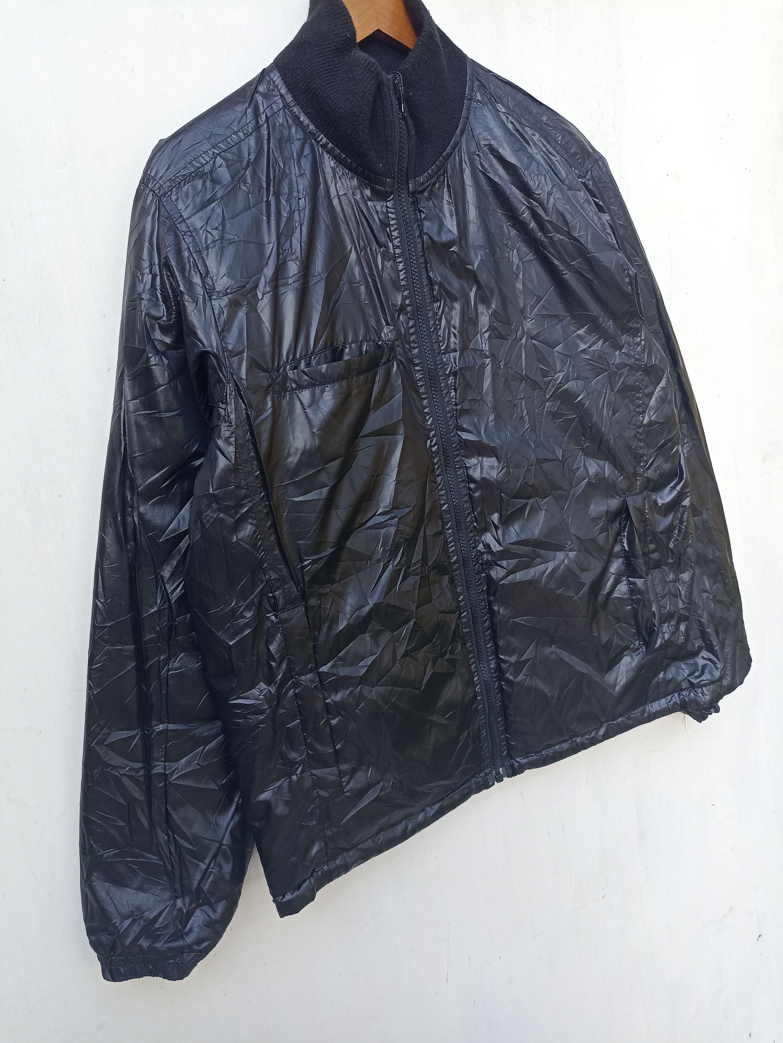 Uniqlo Uniqlo Bombers jacket puffer riversible undercover Size US L / EU 52-54 / 3 - 9 Thumbnail
