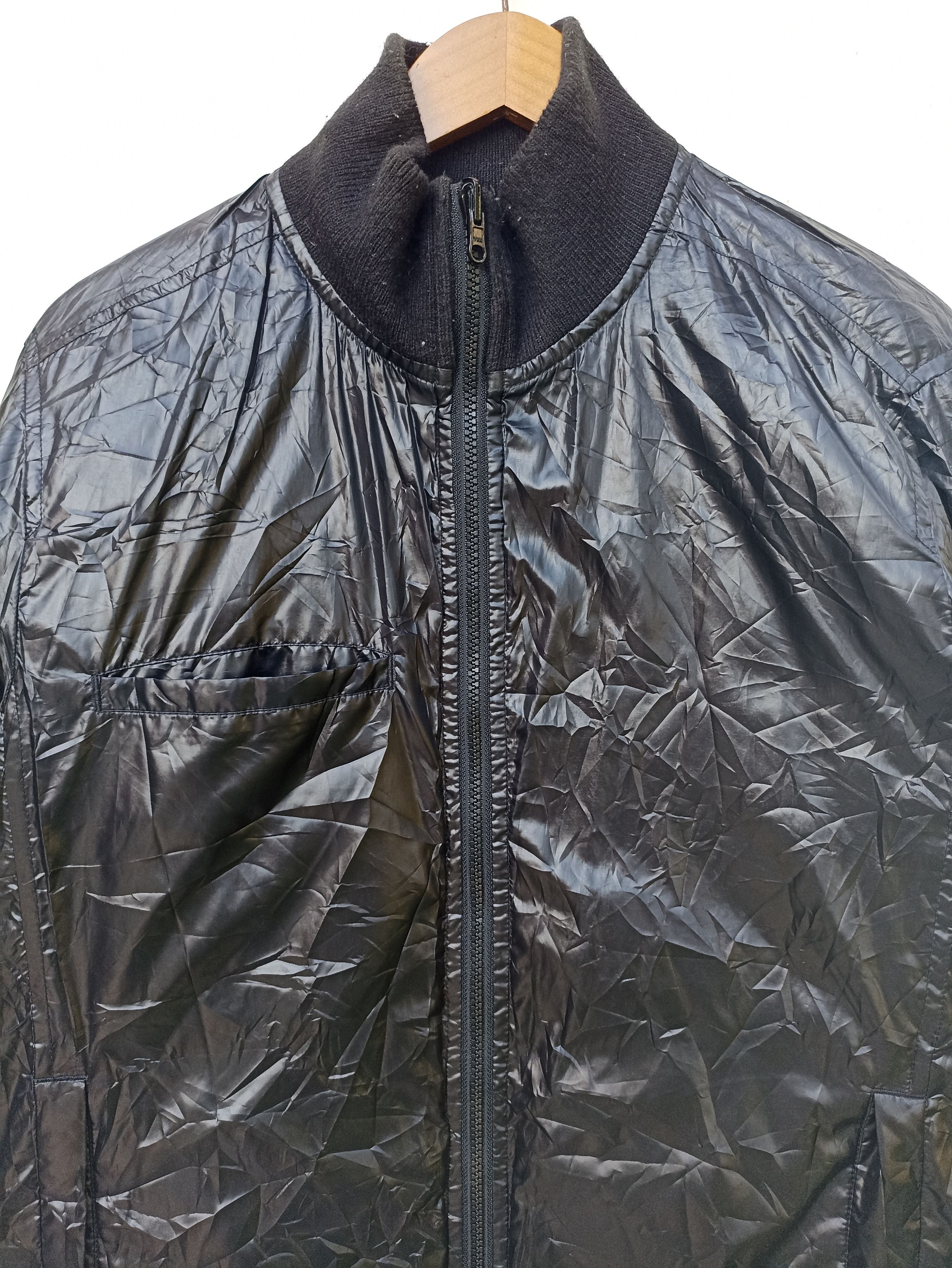 Uniqlo Uniqlo Bombers jacket puffer riversible undercover Size US L / EU 52-54 / 3 - 6 Thumbnail