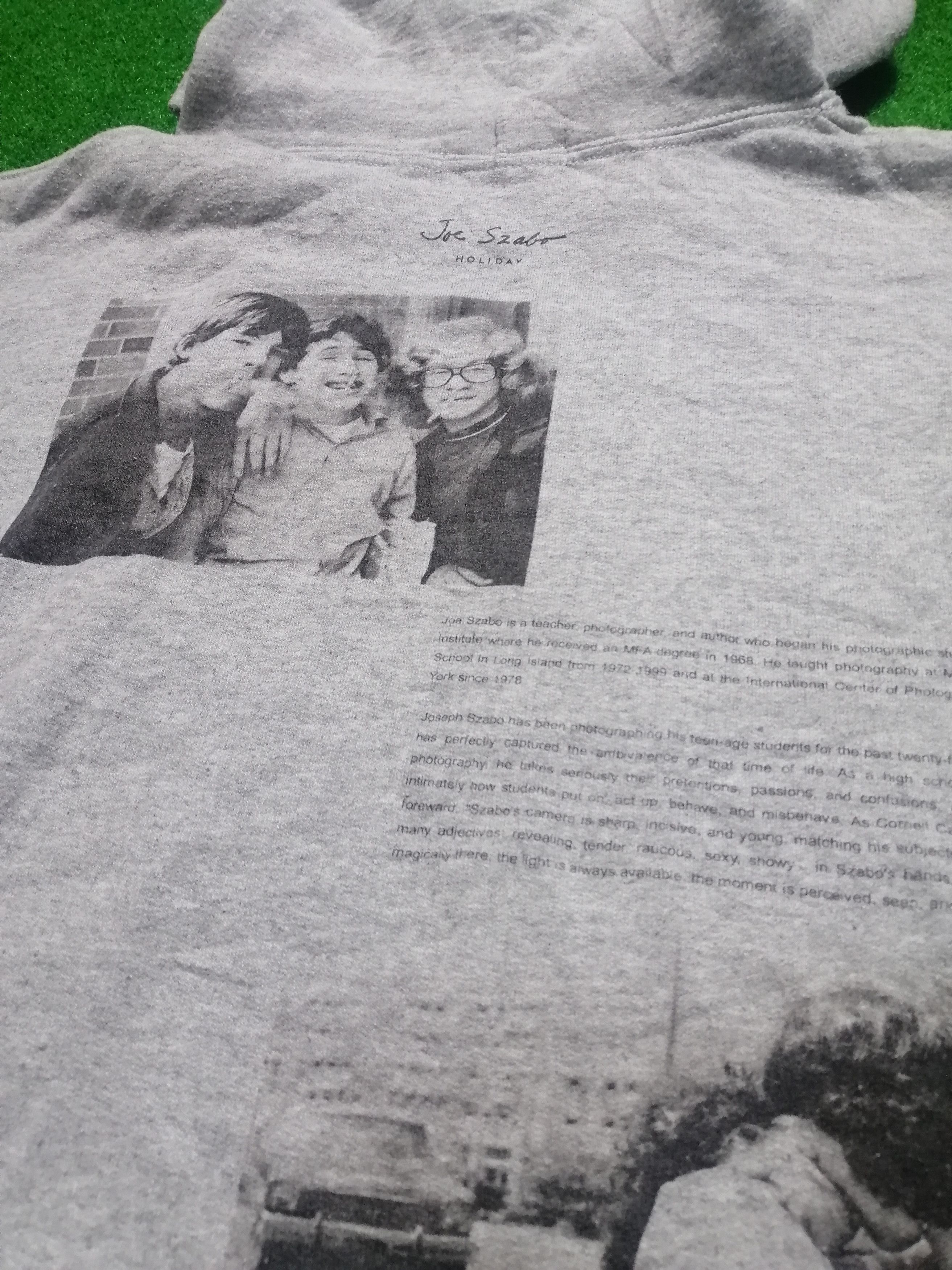 Band Tees Dinosaur Jr Big Print Hoodie Photography By Joe Szabo Size US L / EU 52-54 / 3 - 5 Thumbnail