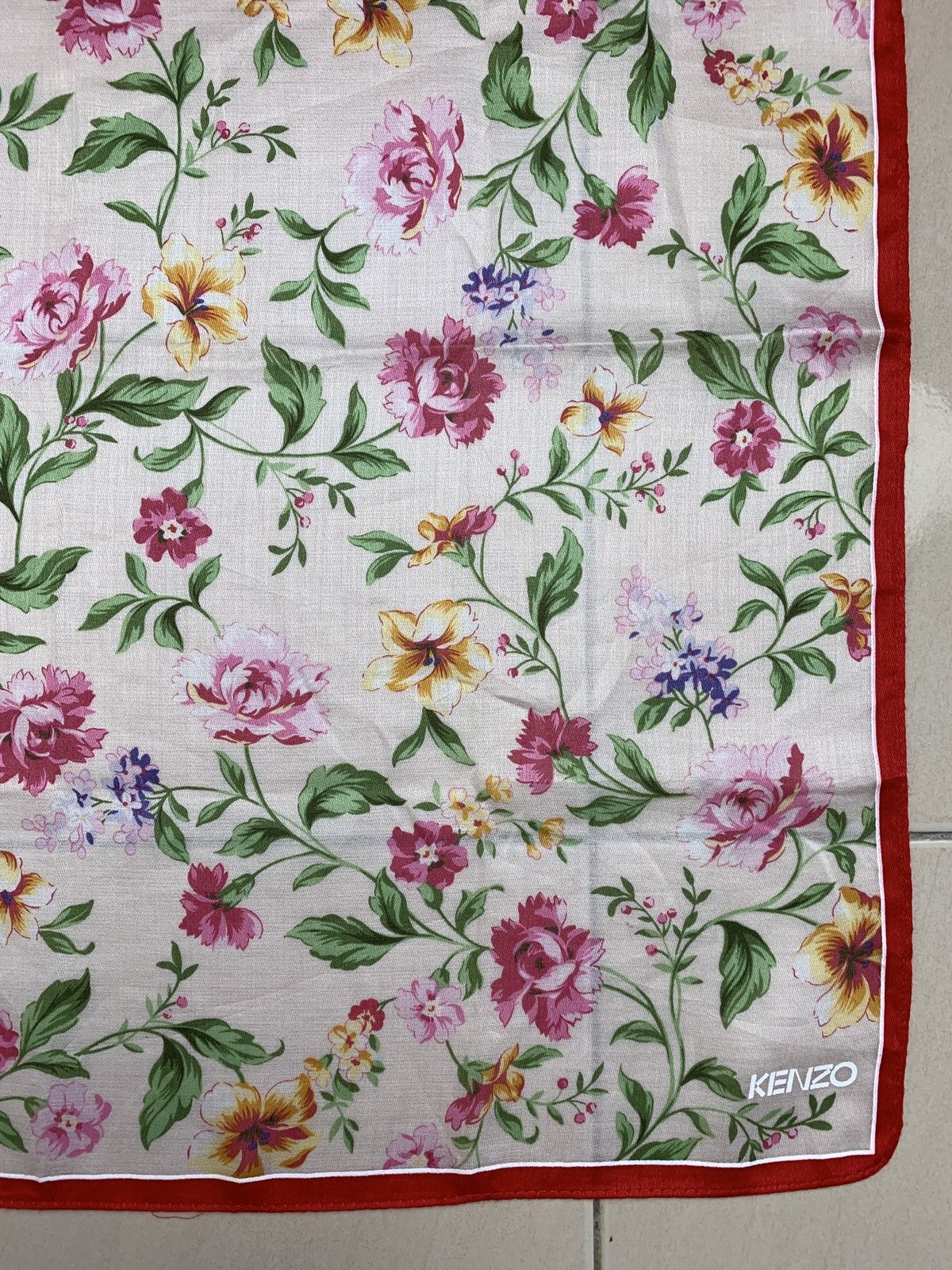 Kenzo Kenzo Flower Handkerchief Pocketsquares Size ONE SIZE - 4 Thumbnail