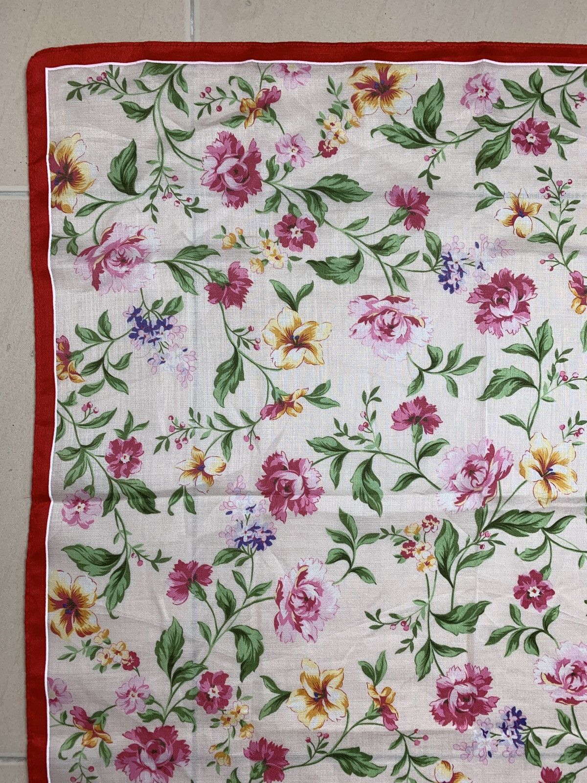 Kenzo Kenzo Flower Handkerchief Pocketsquares Size ONE SIZE - 6 Thumbnail