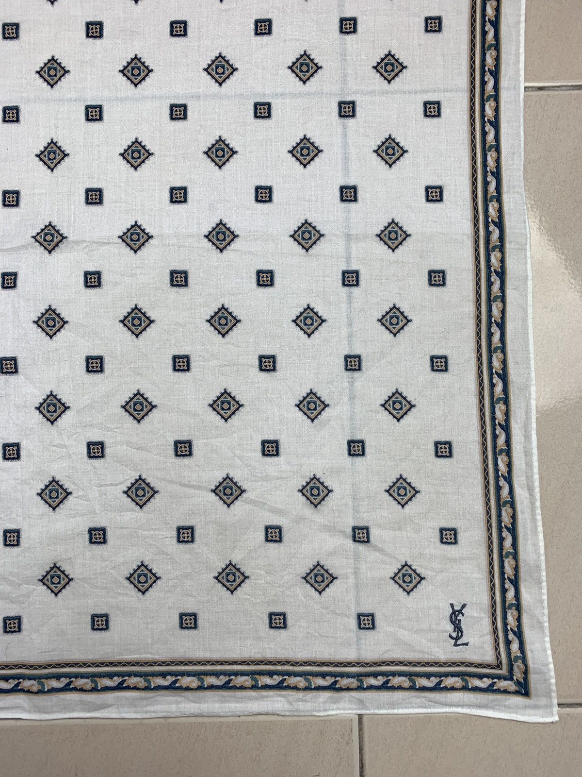 Designer YSL Handkerchief Pocketsquares Size ONE SIZE - 4 Thumbnail