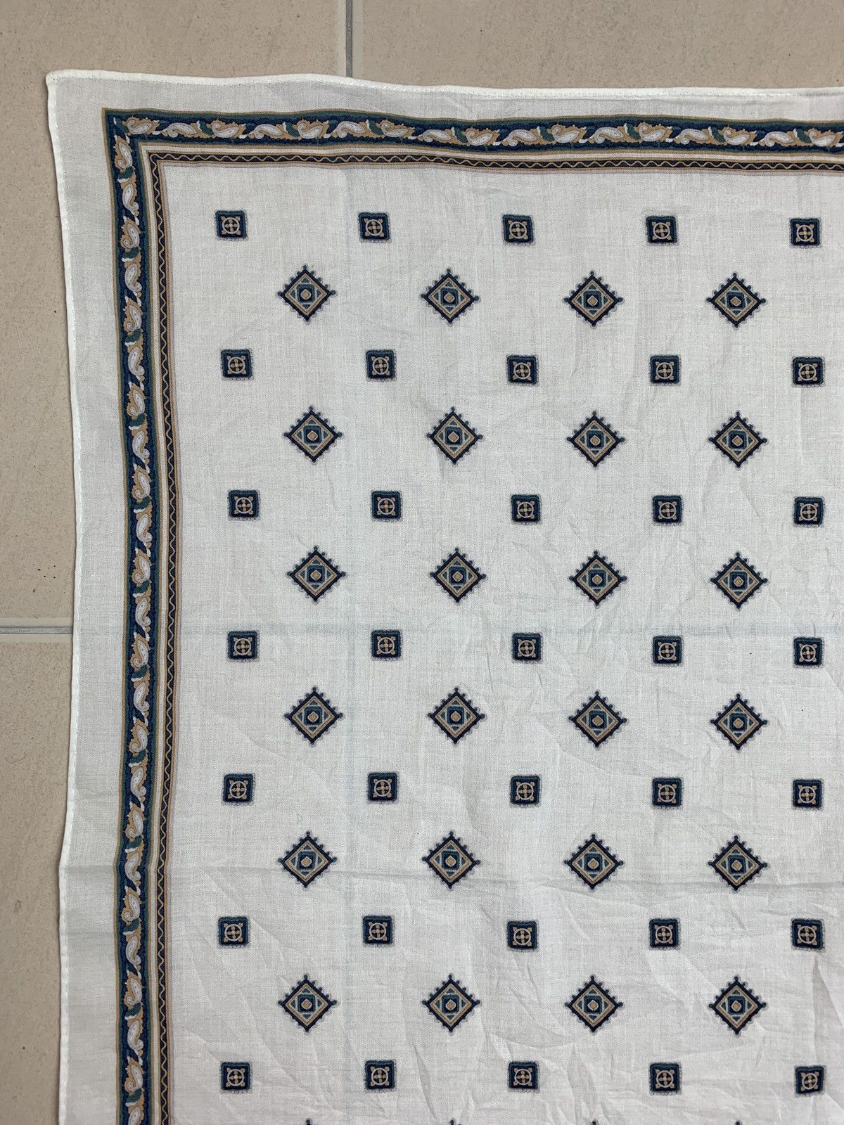 Designer YSL Handkerchief Pocketsquares Size ONE SIZE - 6 Thumbnail