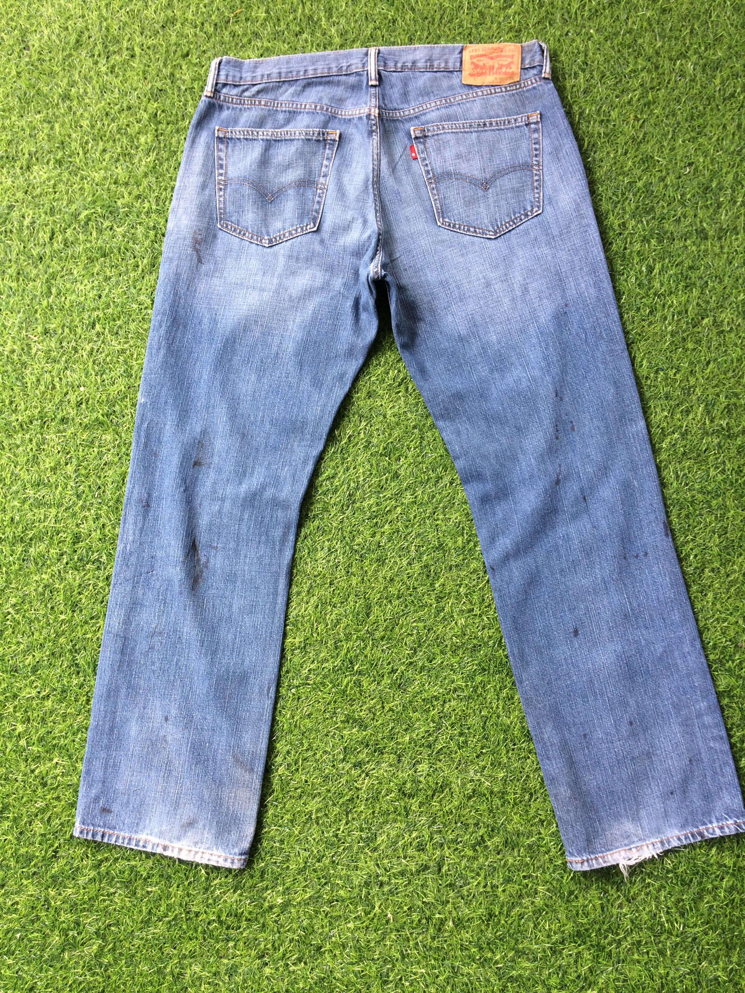 Levi's Vintage Distressed Levis 559 Jeans #B-375 Size US 37 - 2 Thumbnail